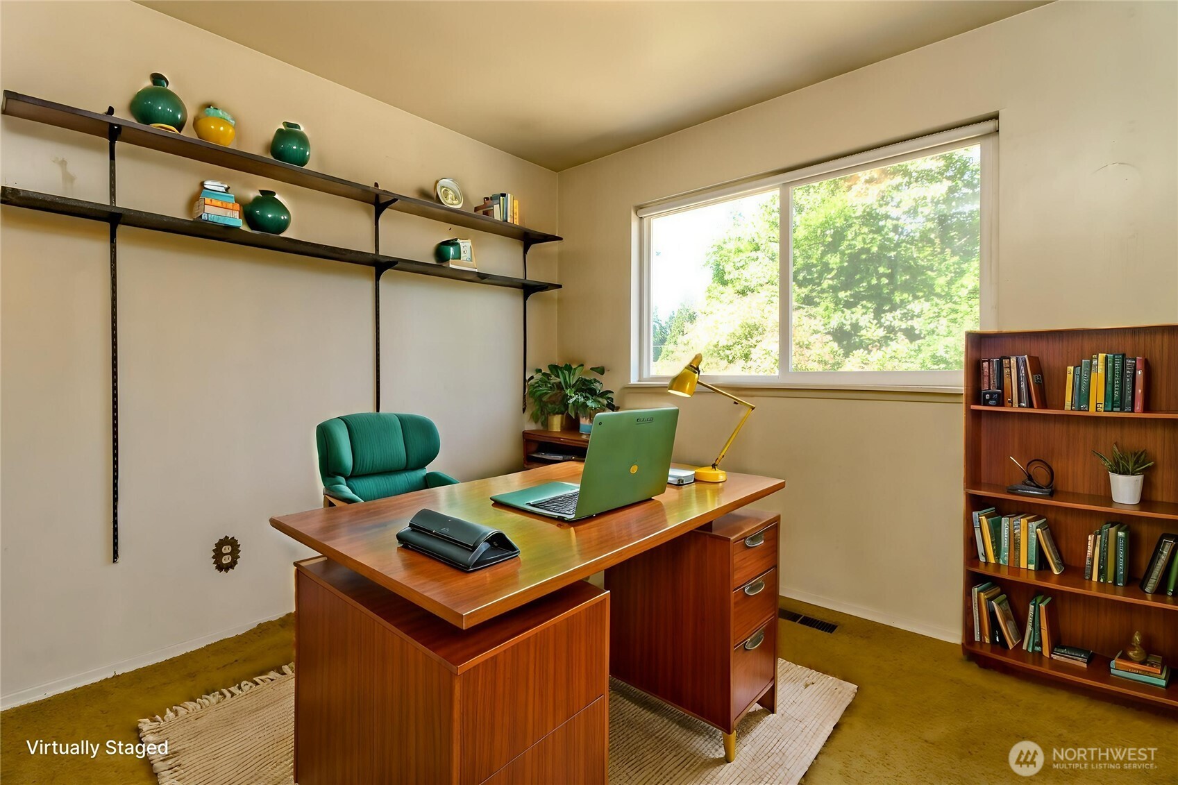 105 156th Avenue Property Photo 10