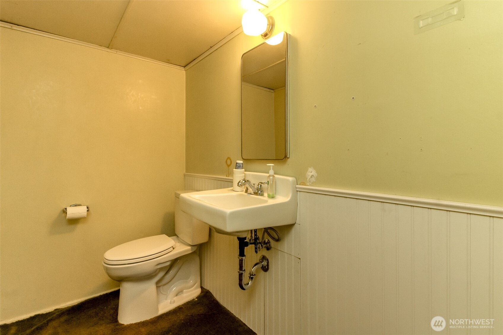 105 156th Avenue Property Photo 18