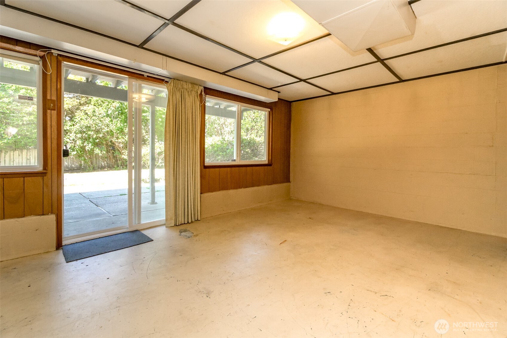 105 156th Avenue Property Photo 23
