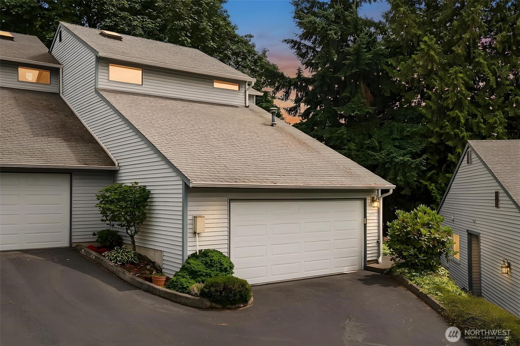 11306 101st Place 1306 Property Photo 1