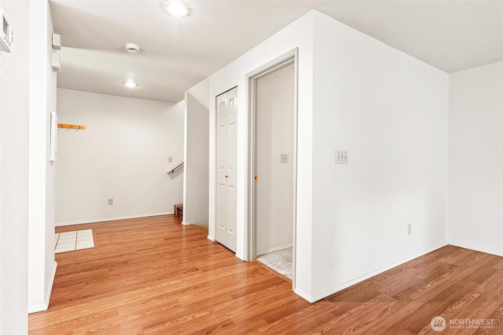 11306 101st Place 1306 Property Photo 6
