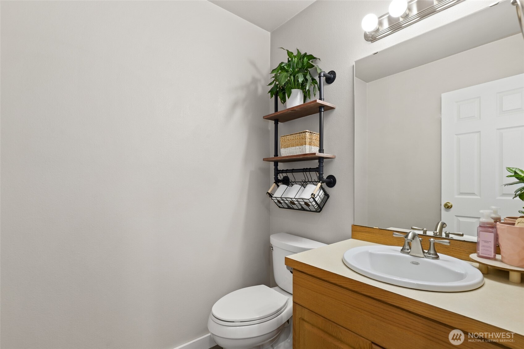 10714 185th Avenue Property Photo 17