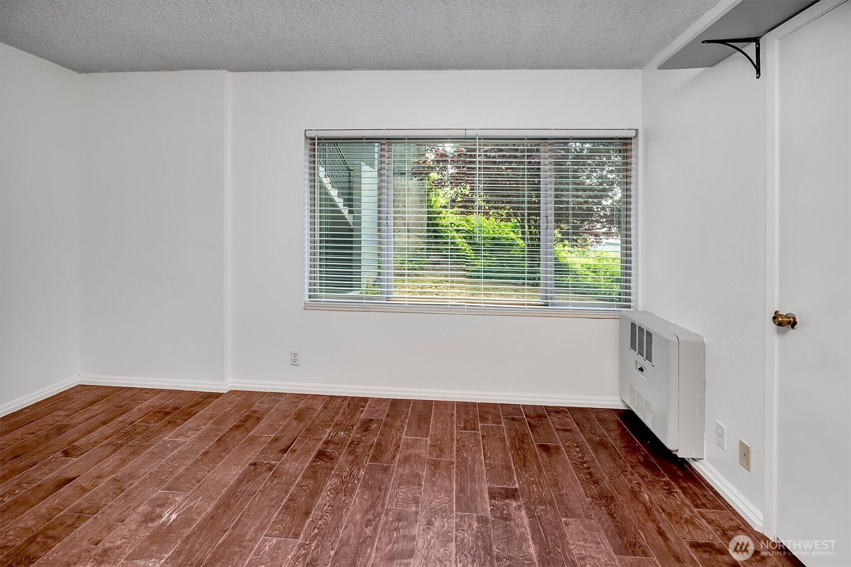 507 W Mercer Street 104 Property Photo 21