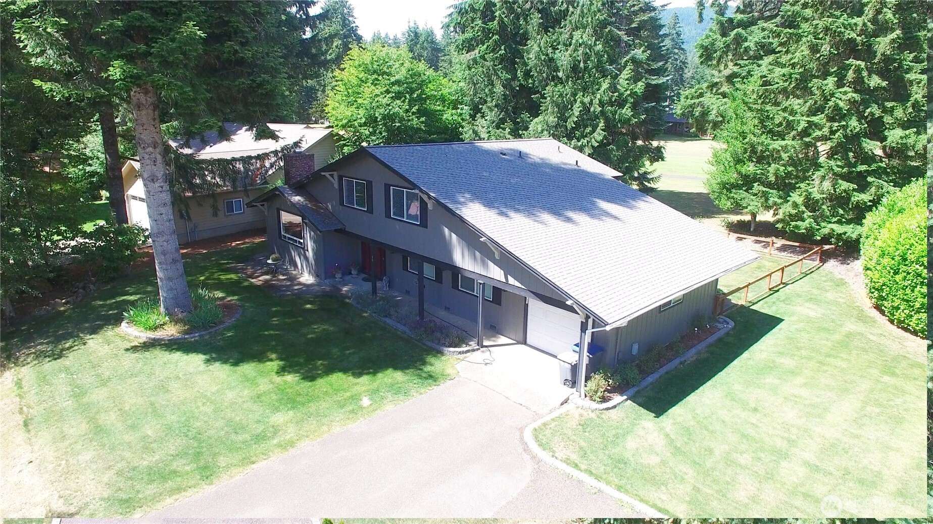 40 N Mt Christie Drive Property Photo 1
