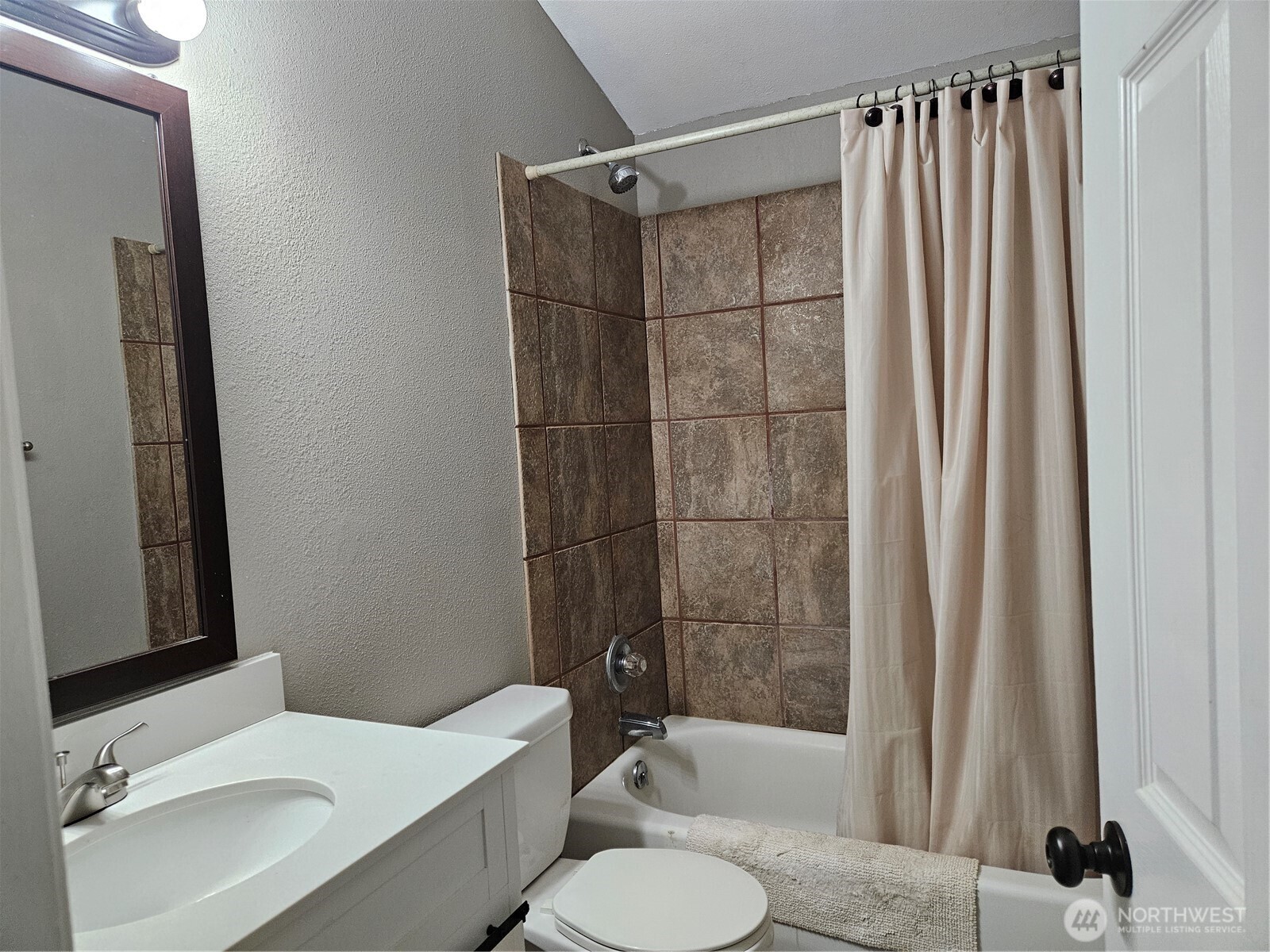 40 N Mt Christie Drive Property Photo 25