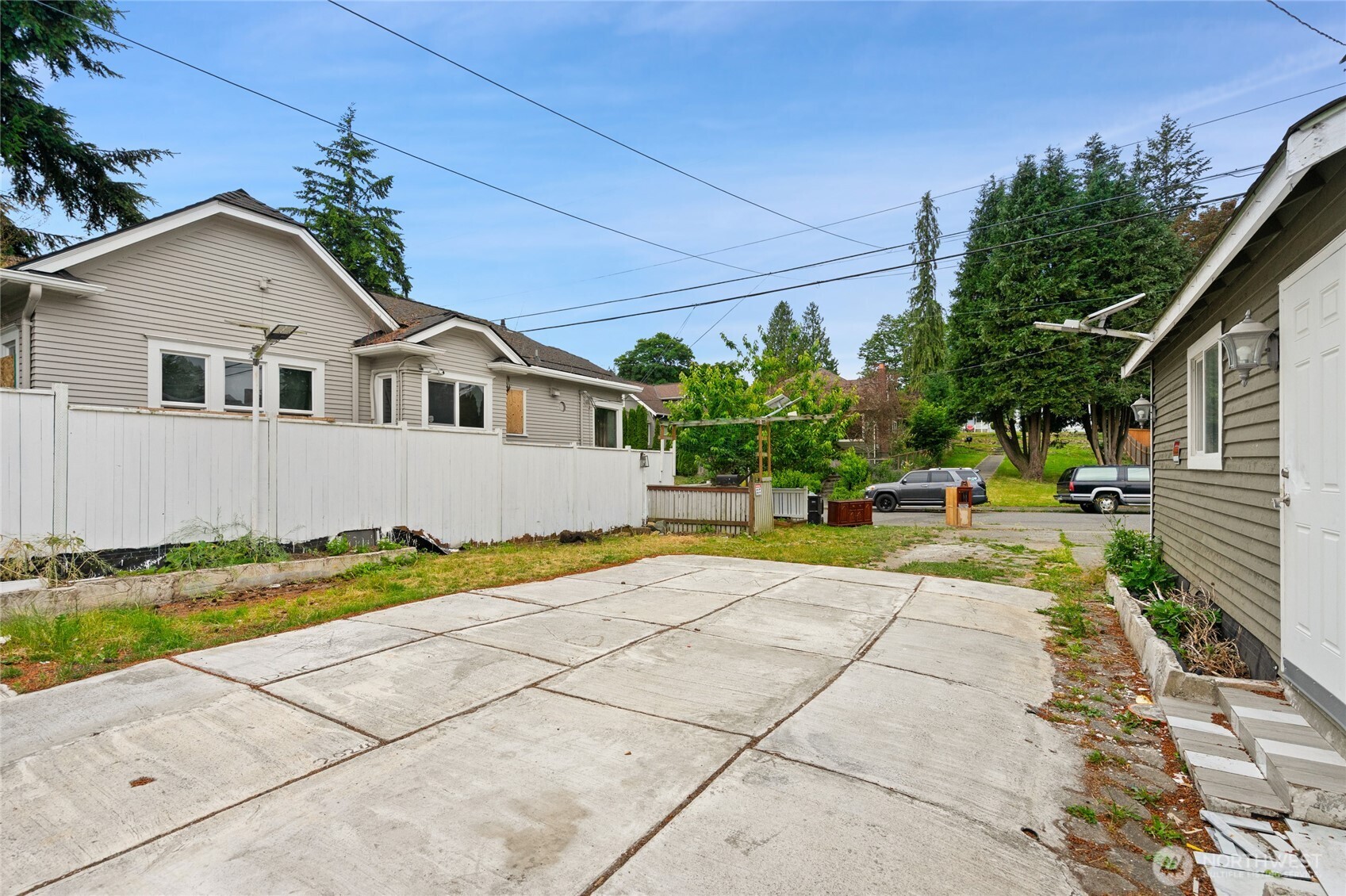 4012 Rucker Avenue Property Photo 18