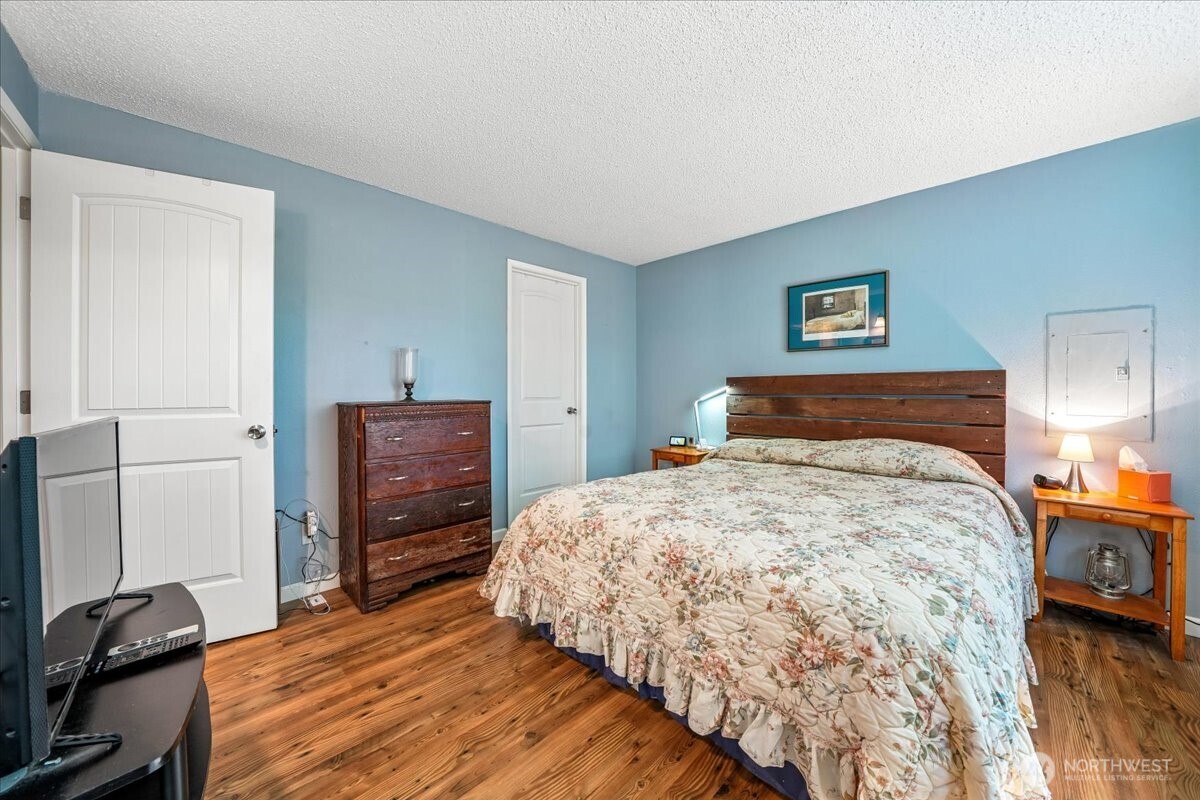11618 Breaker Way Property Photo 25