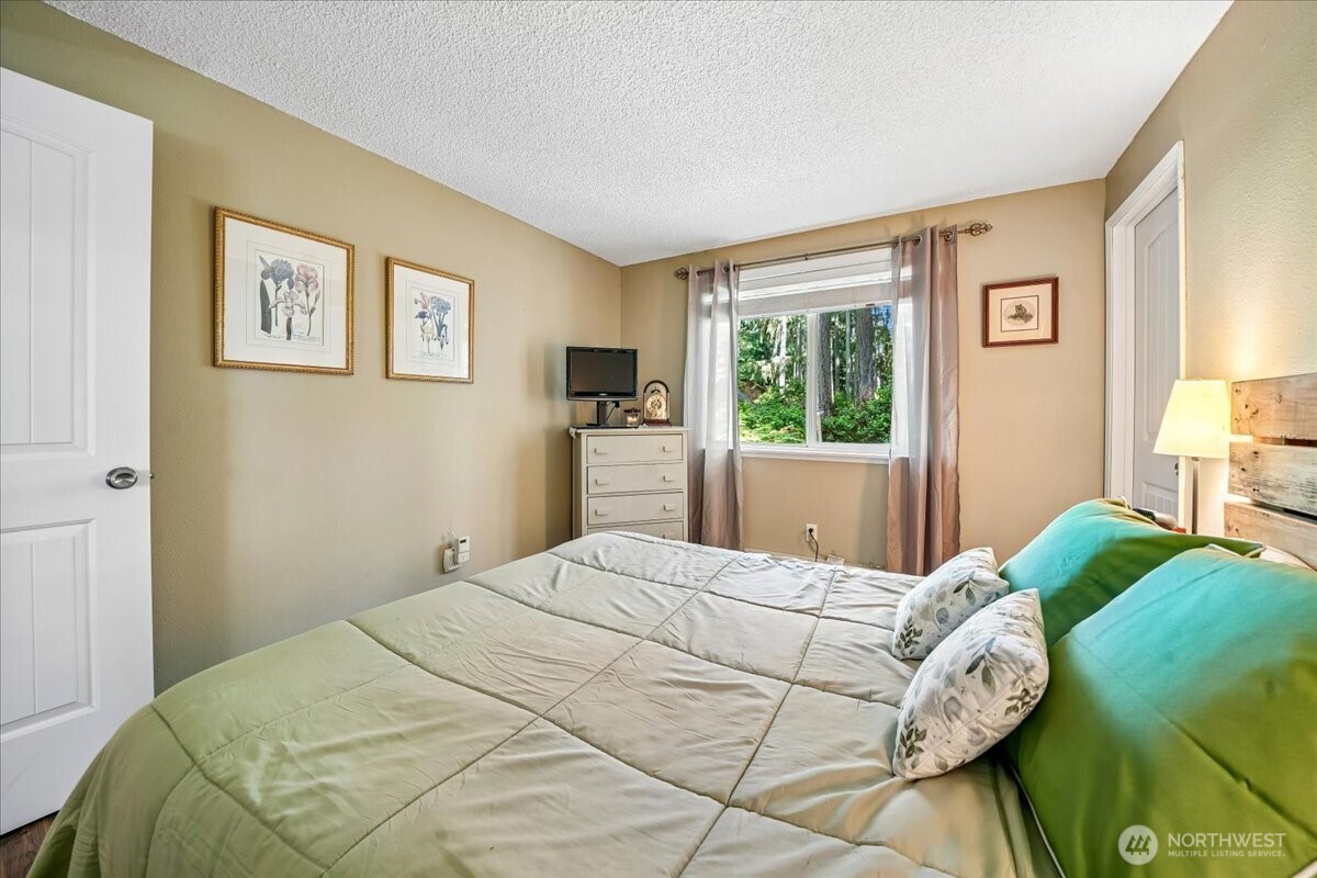 11618 Breaker Way Property Photo 34