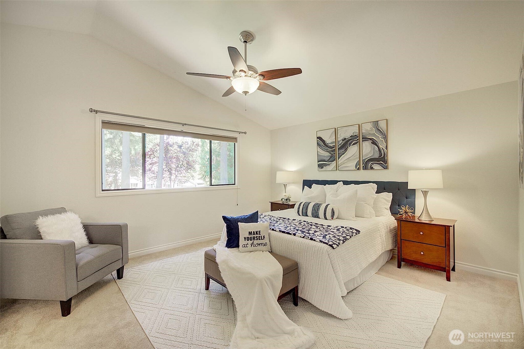 22014 Ne 13th Place Property Photo 16