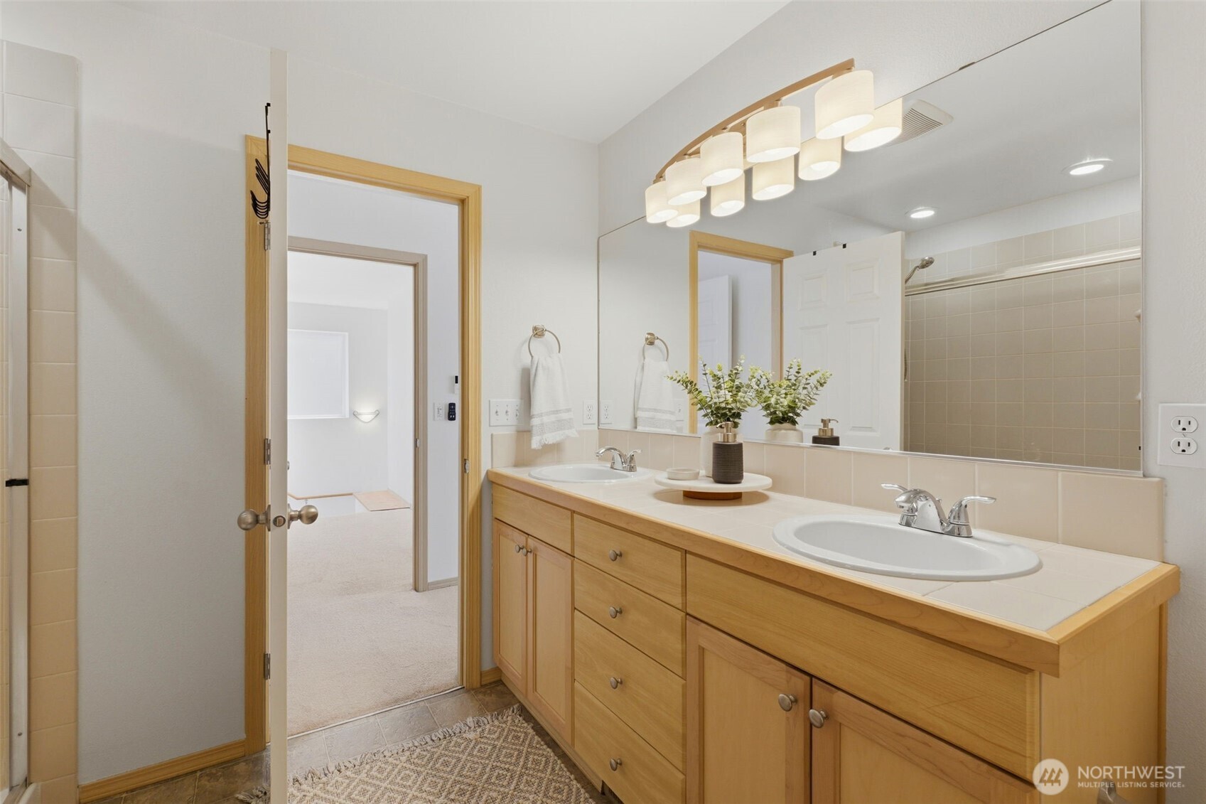 27912 31st Place Property Photo 18