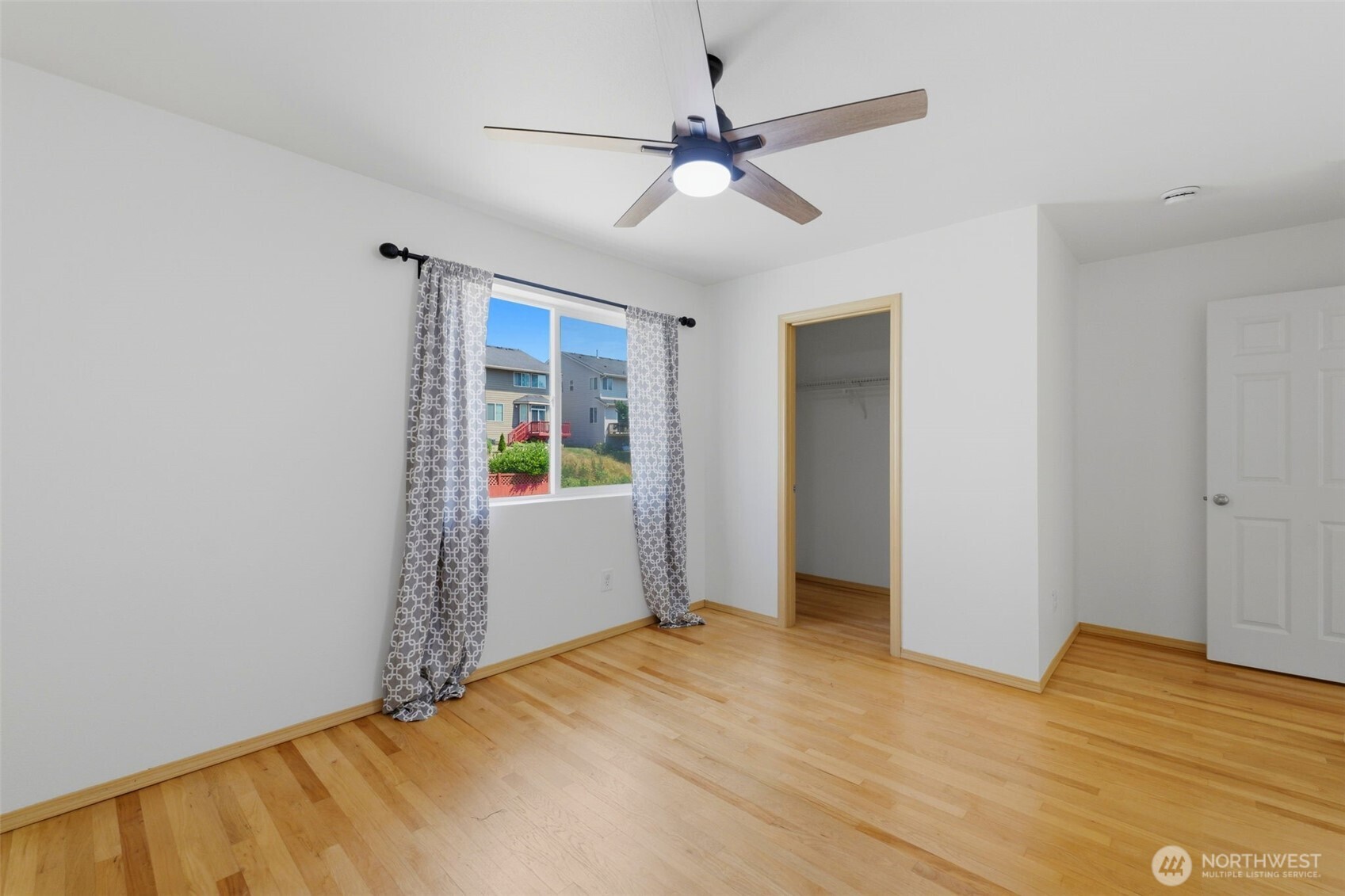 27912 31st Place Property Photo 20