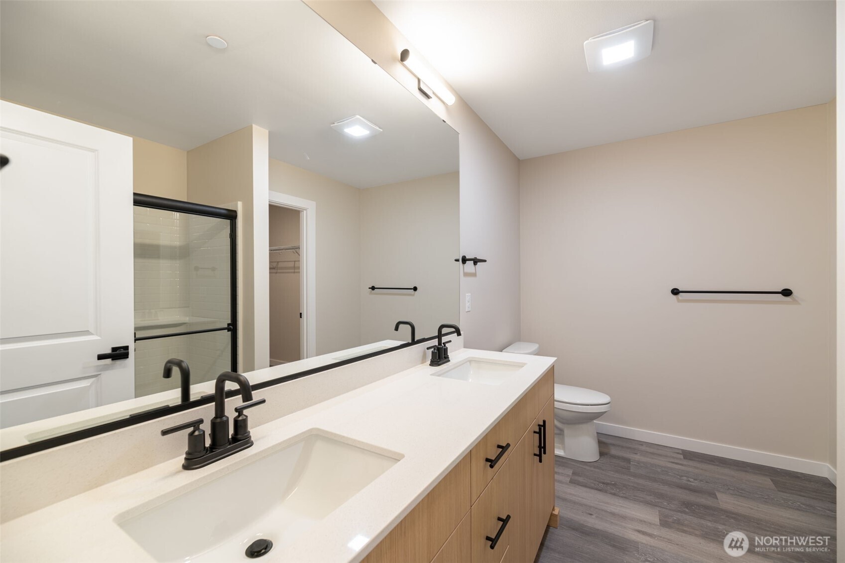 16503 13th Avenue A7 Property Photo 6