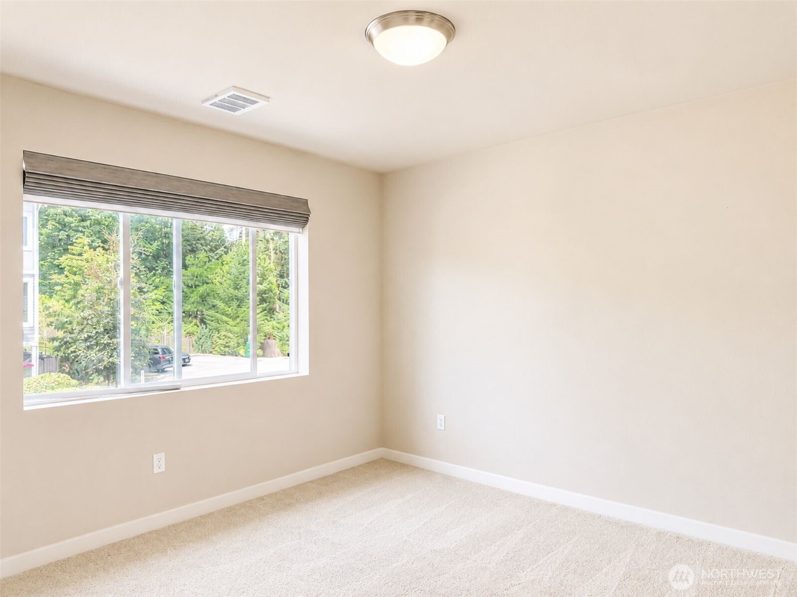 7911 19th Drive Property Photo 11