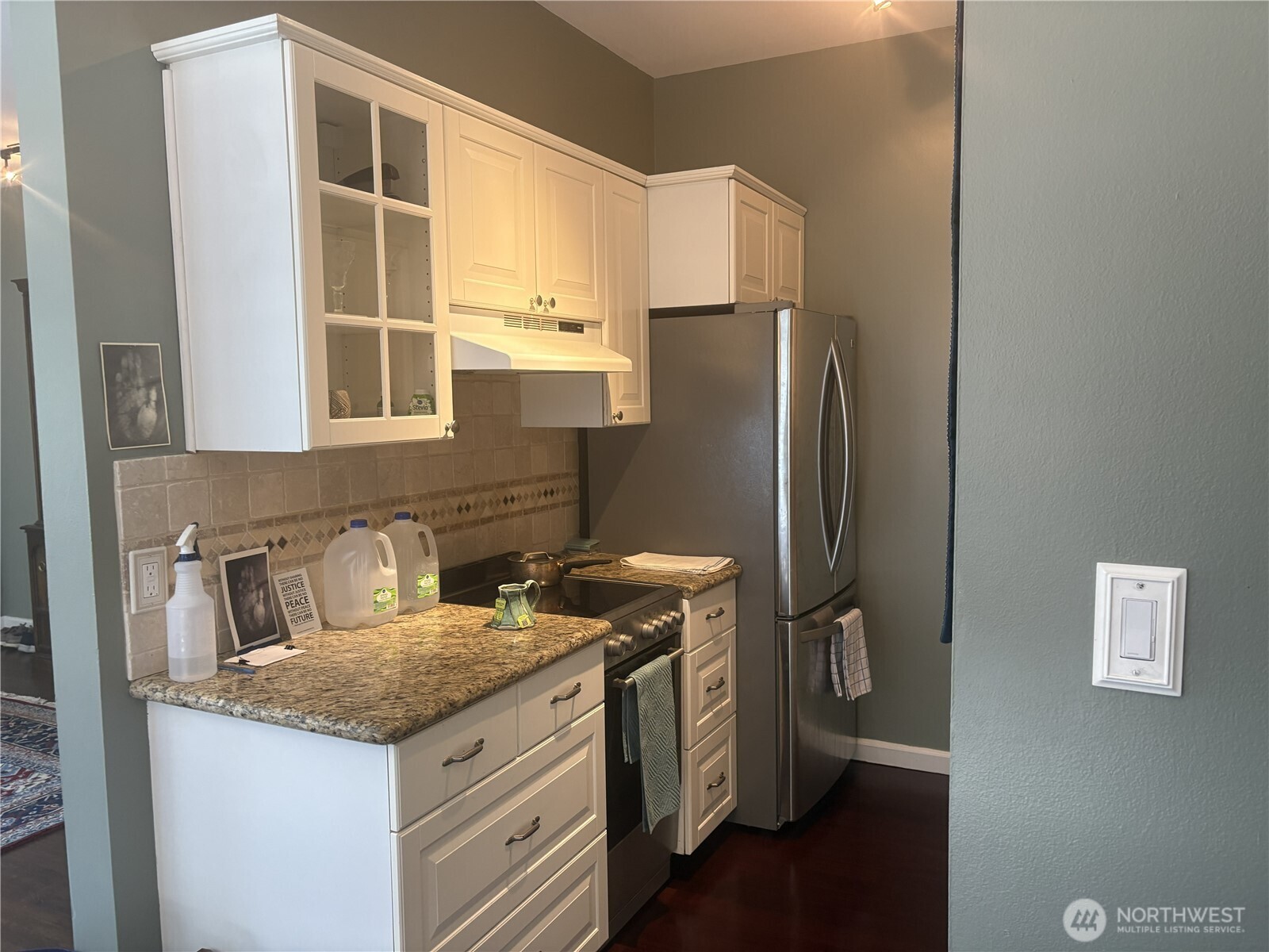 612 Prospect Street 102 Property Photo 6