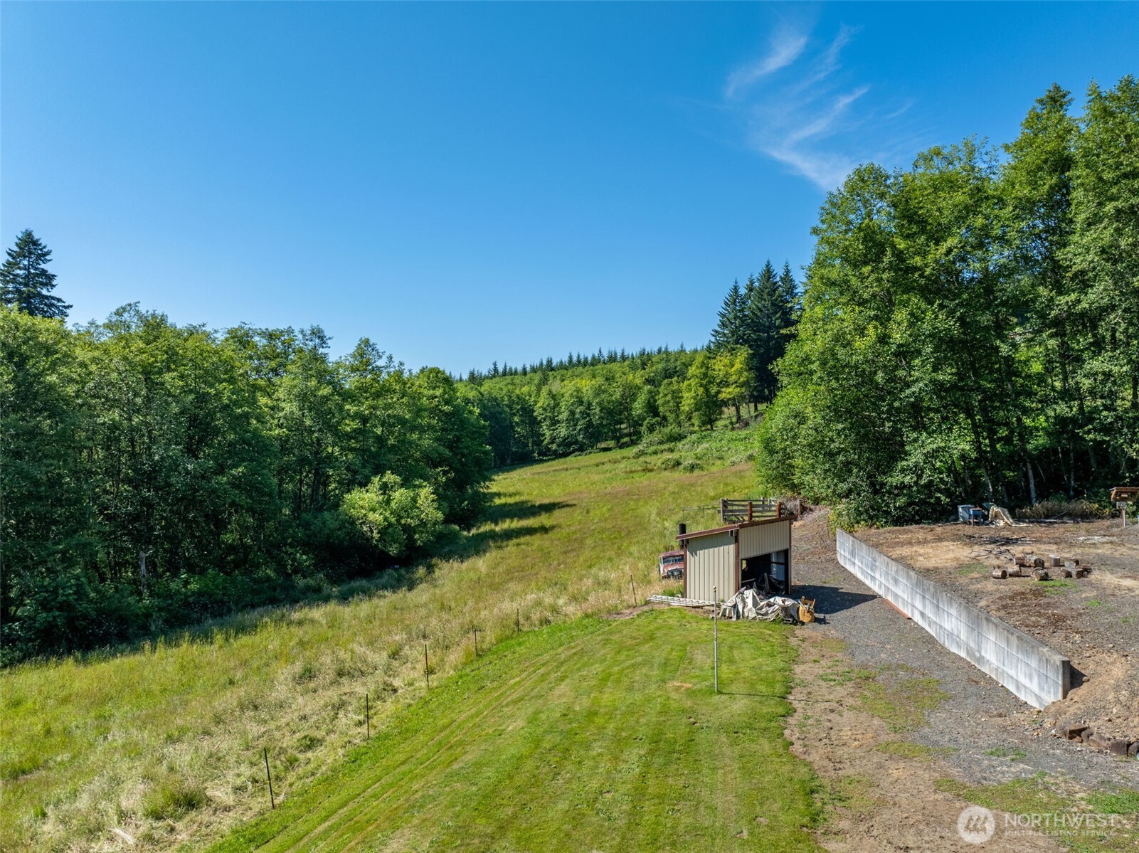 461 Kjesbu Road Property Photo 7