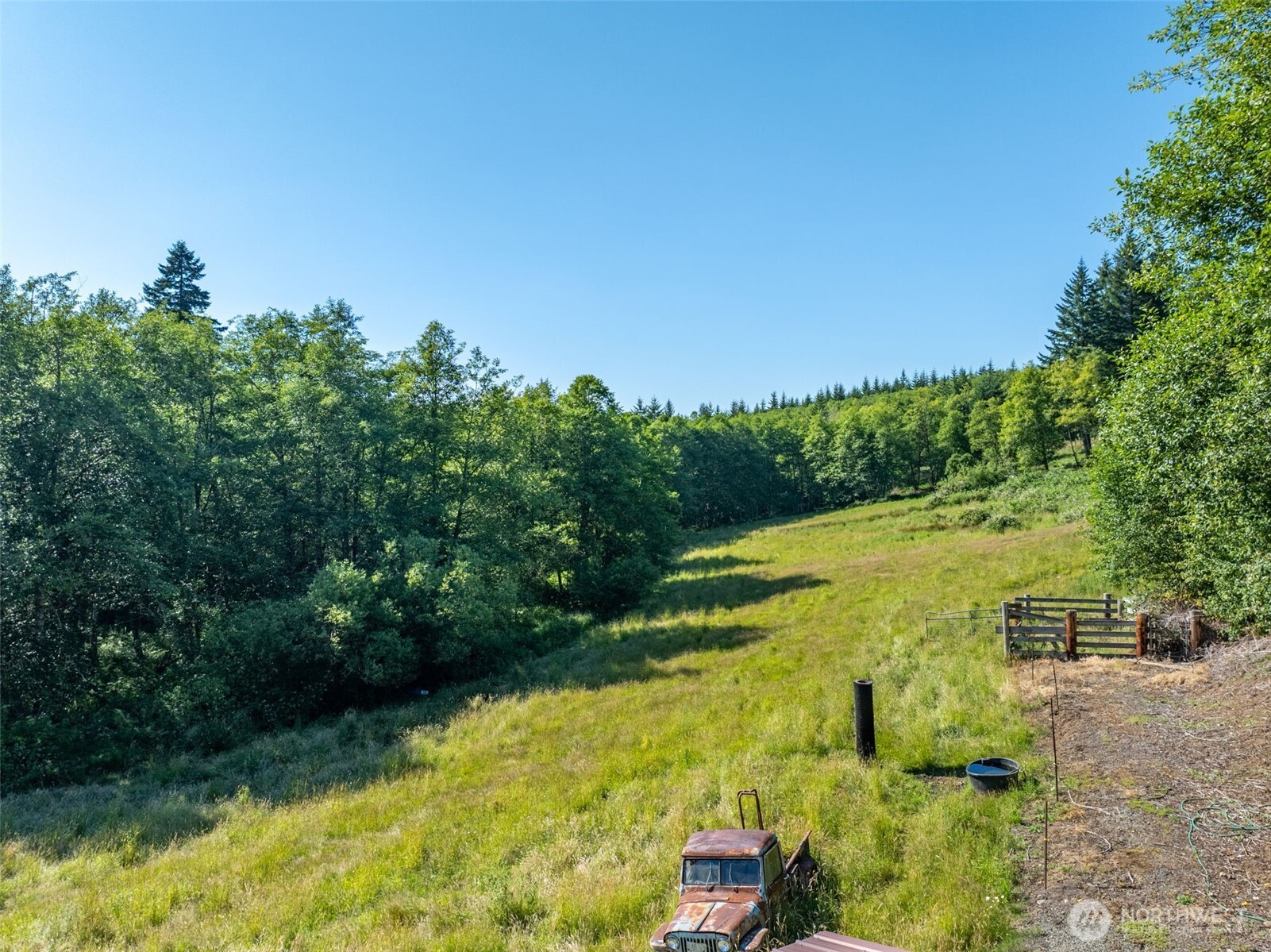 461 Kjesbu Road Property Photo 9