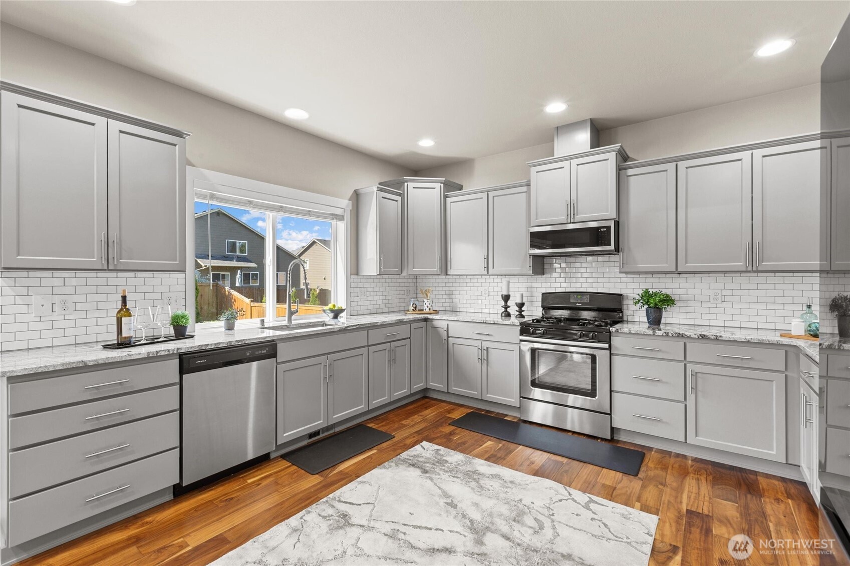 7146 289th Place Property Photo 14