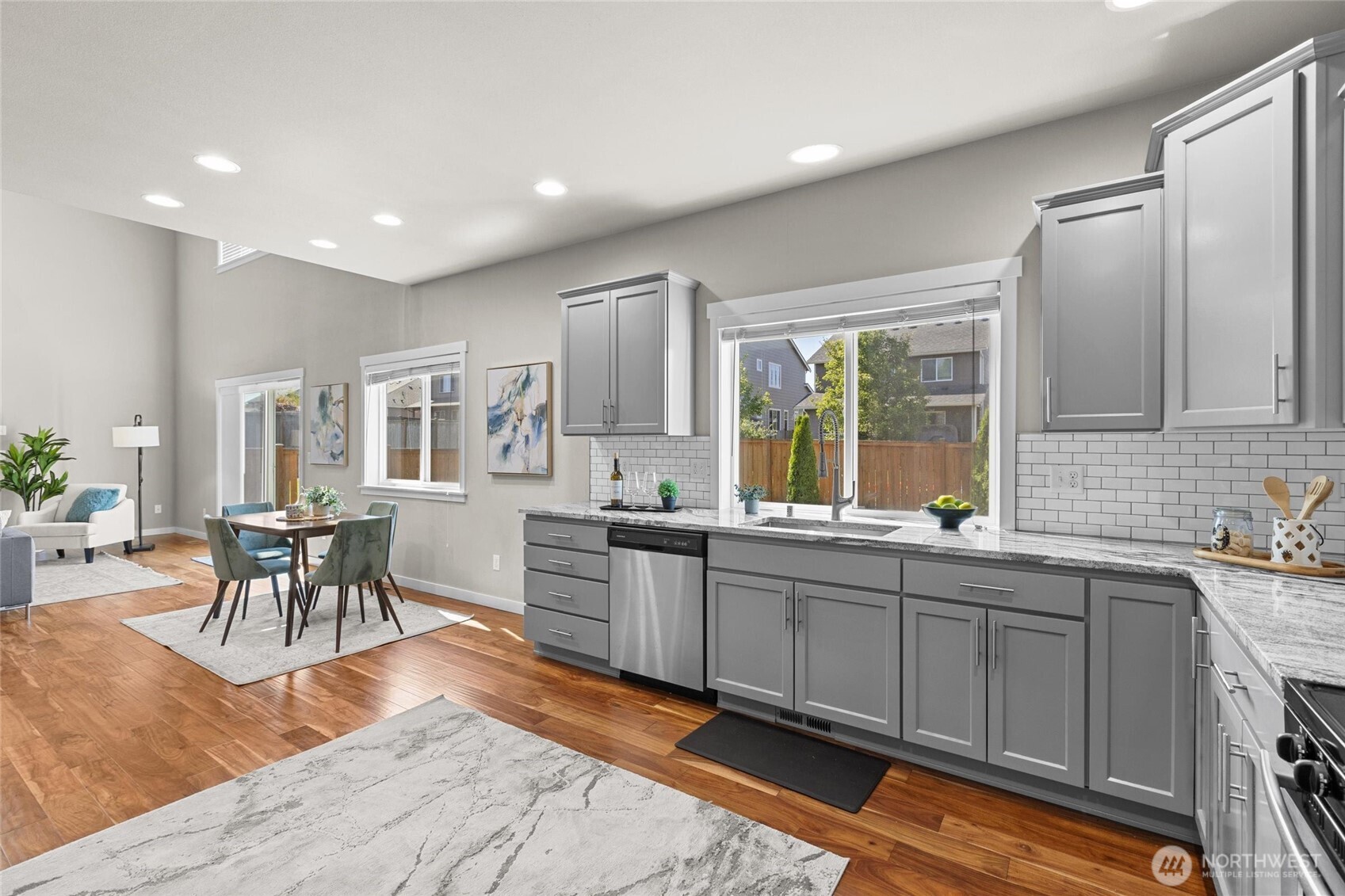 7146 289th Place Property Photo 15