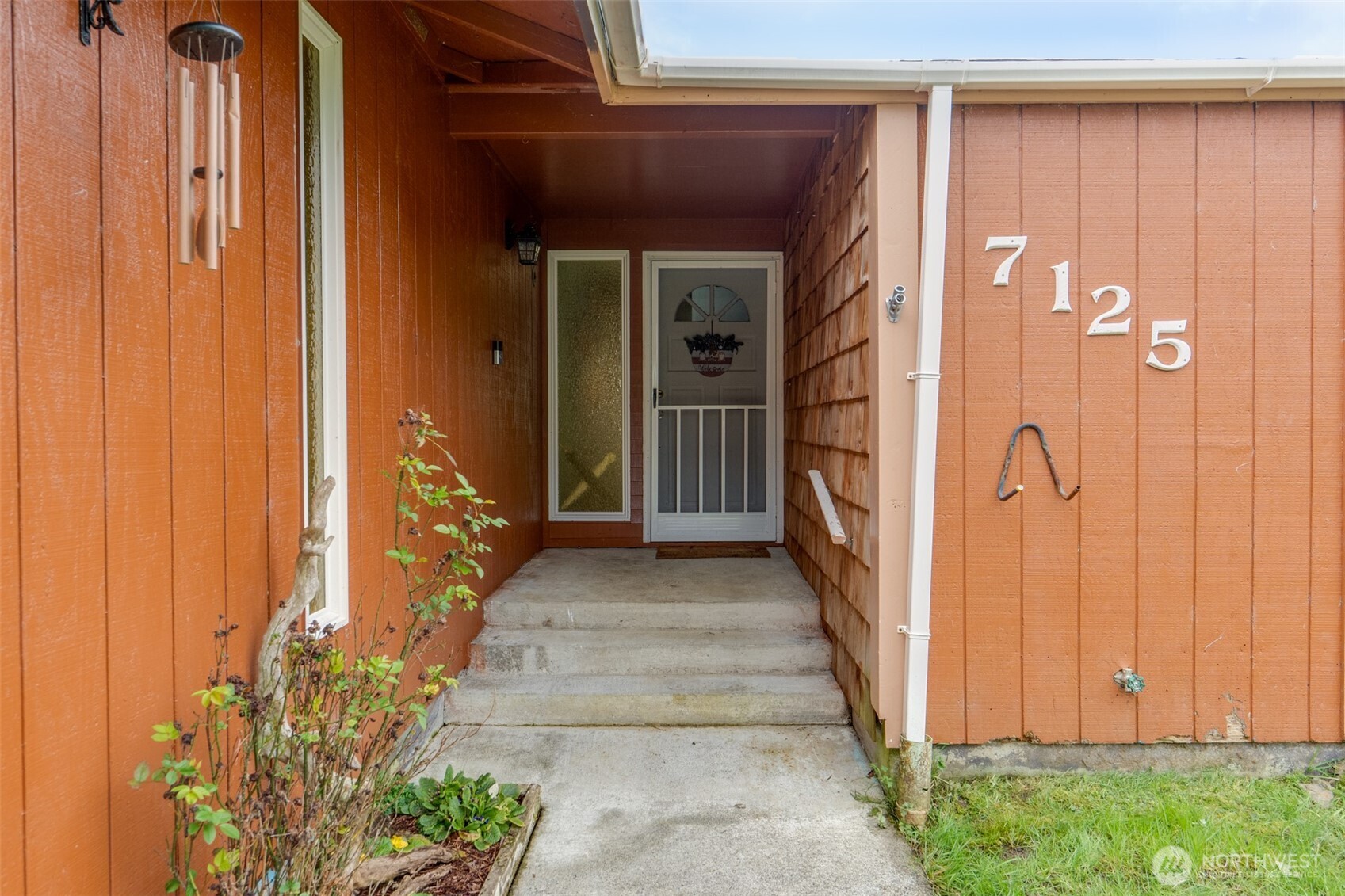 7125 Scarboro Lane Property Photo 8