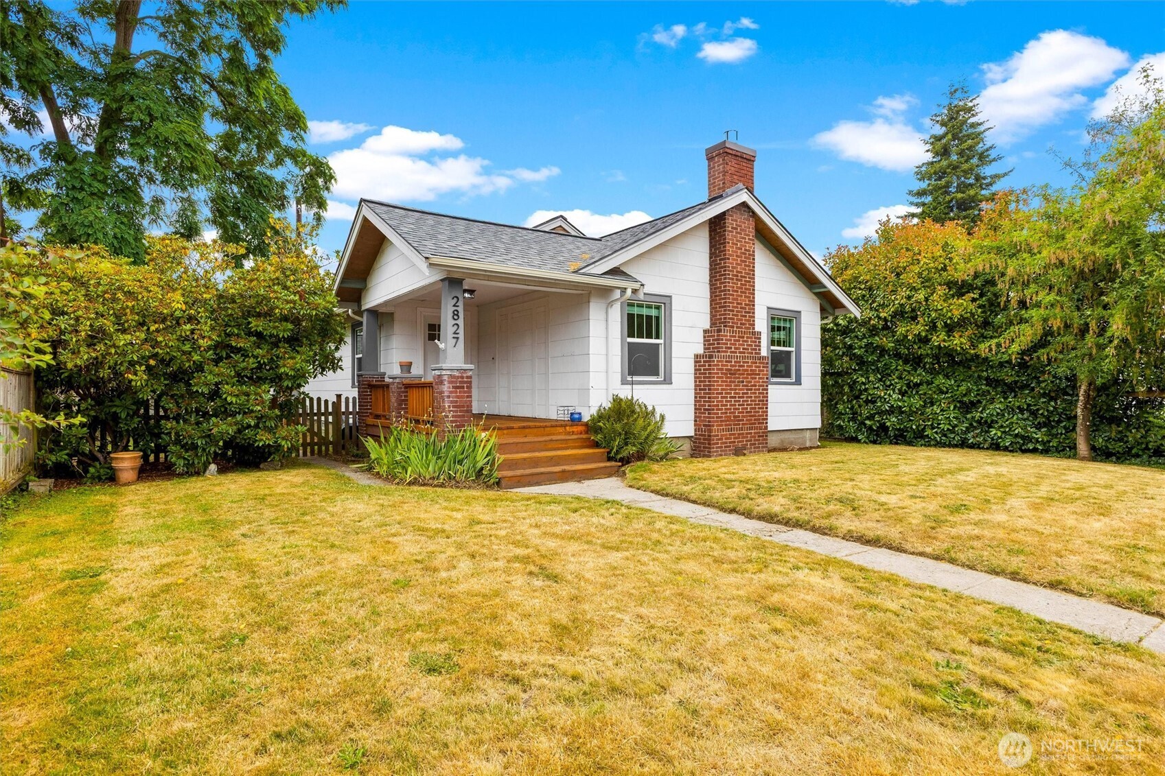 2827 Walnut Street Property Photo 1