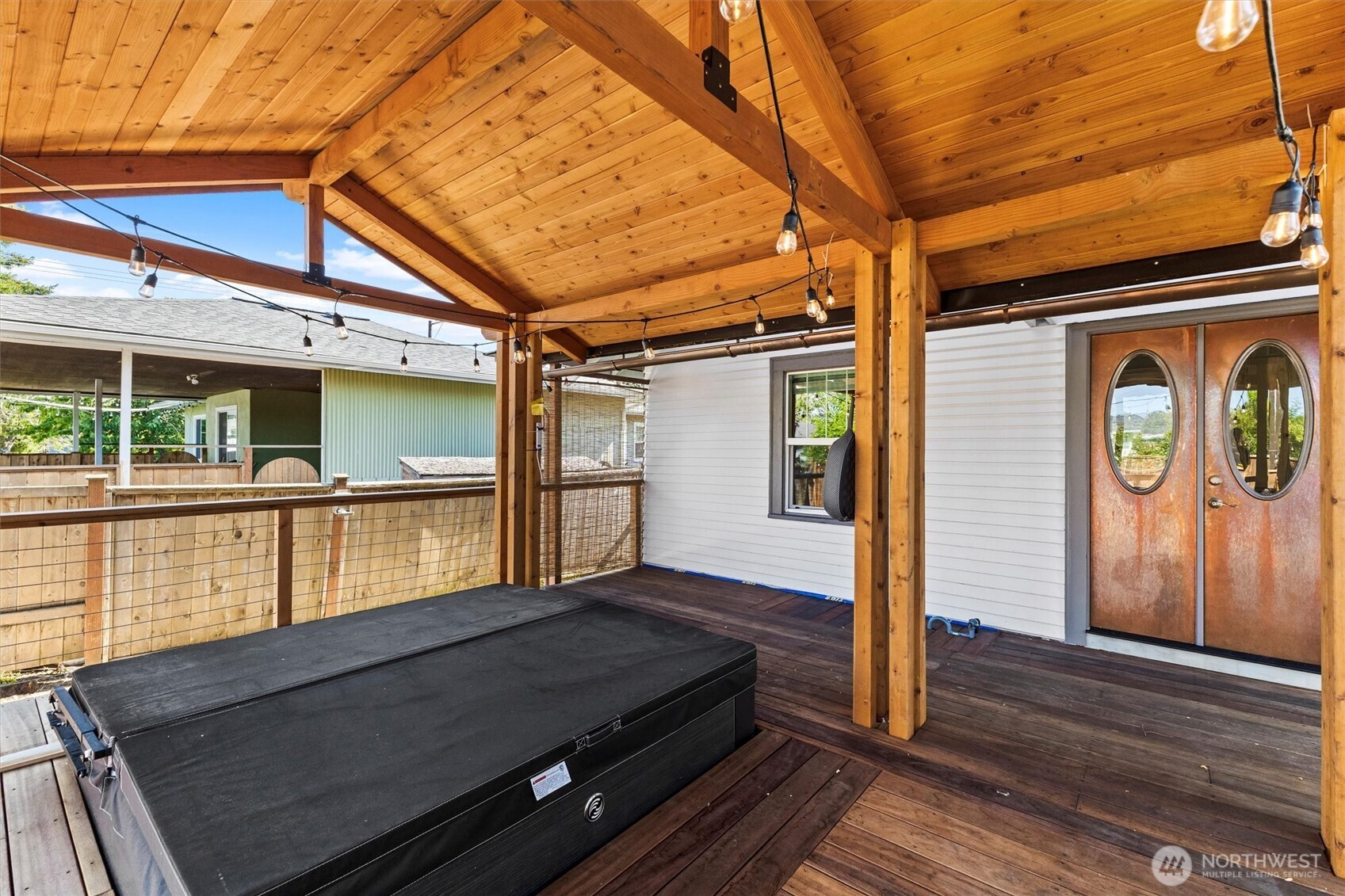 2827 Walnut Street Property Photo 13