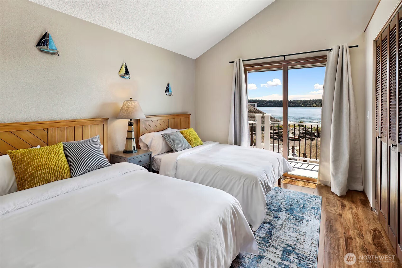 2585 Lummi View Drive Property Photo 13