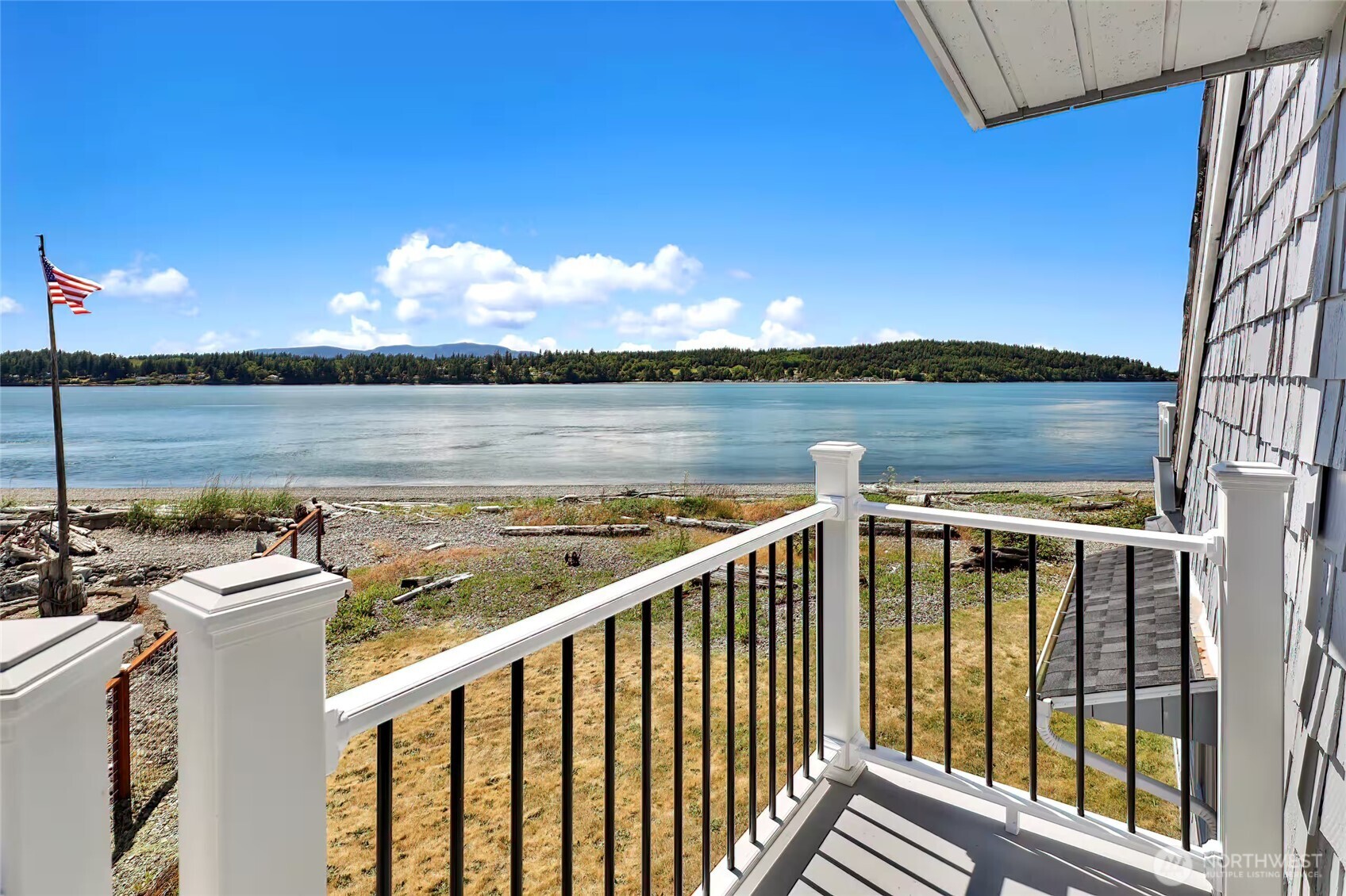 2585 Lummi View Drive Property Photo 14