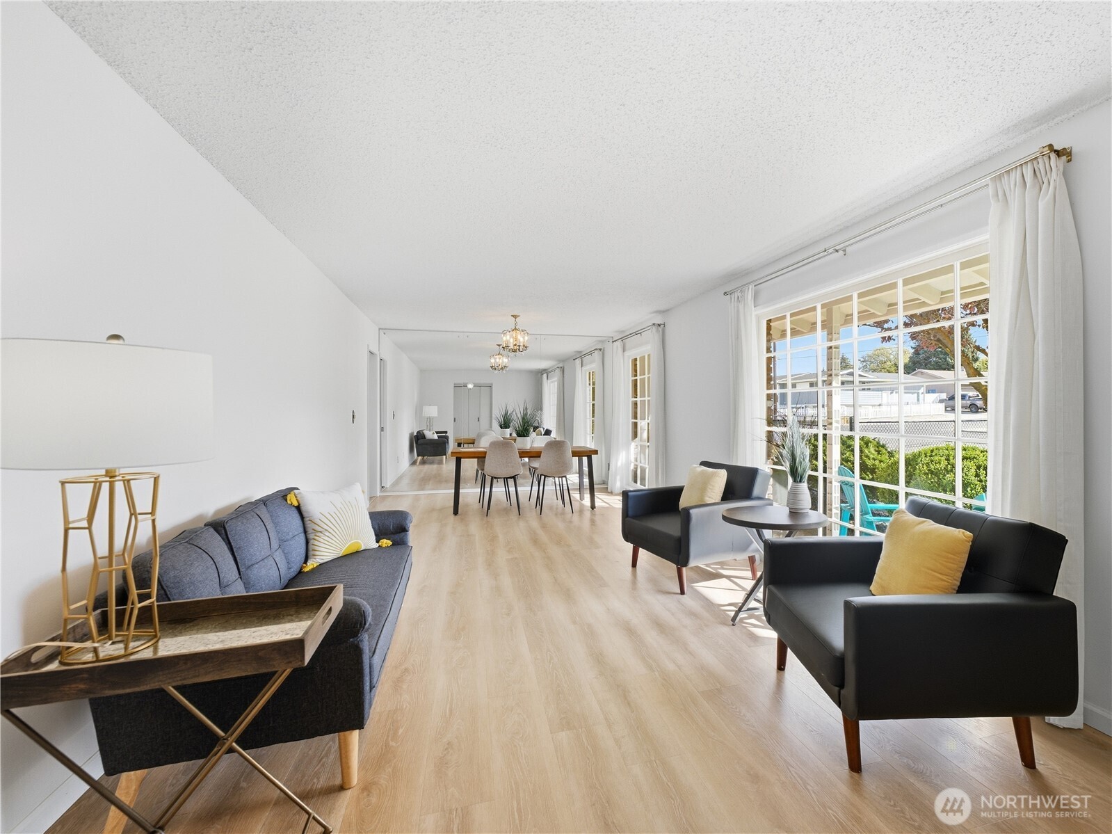 934 Stevens Street Property Photo 4