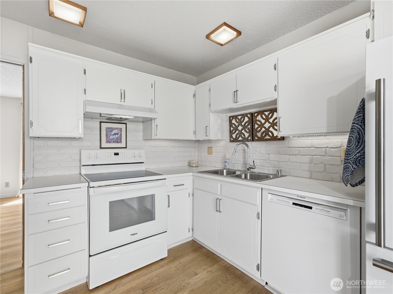 934 Stevens Street Property Photo 8