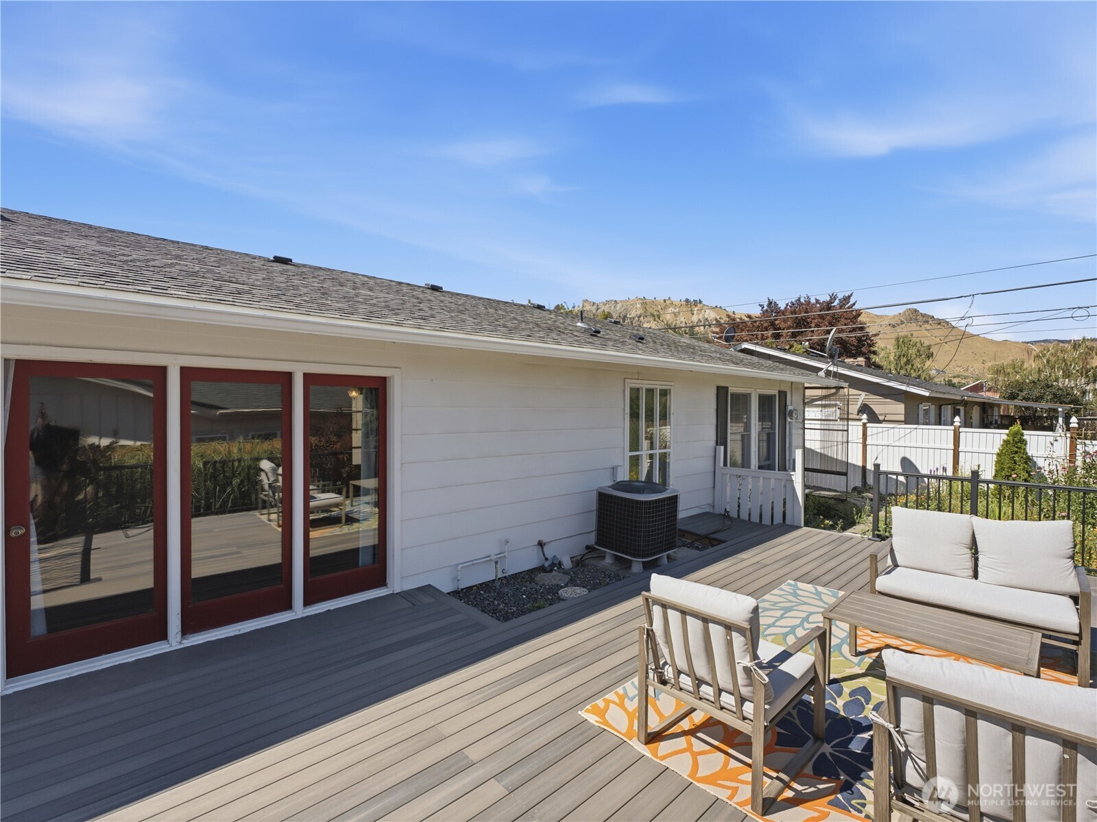 934 Stevens Street Property Photo 18
