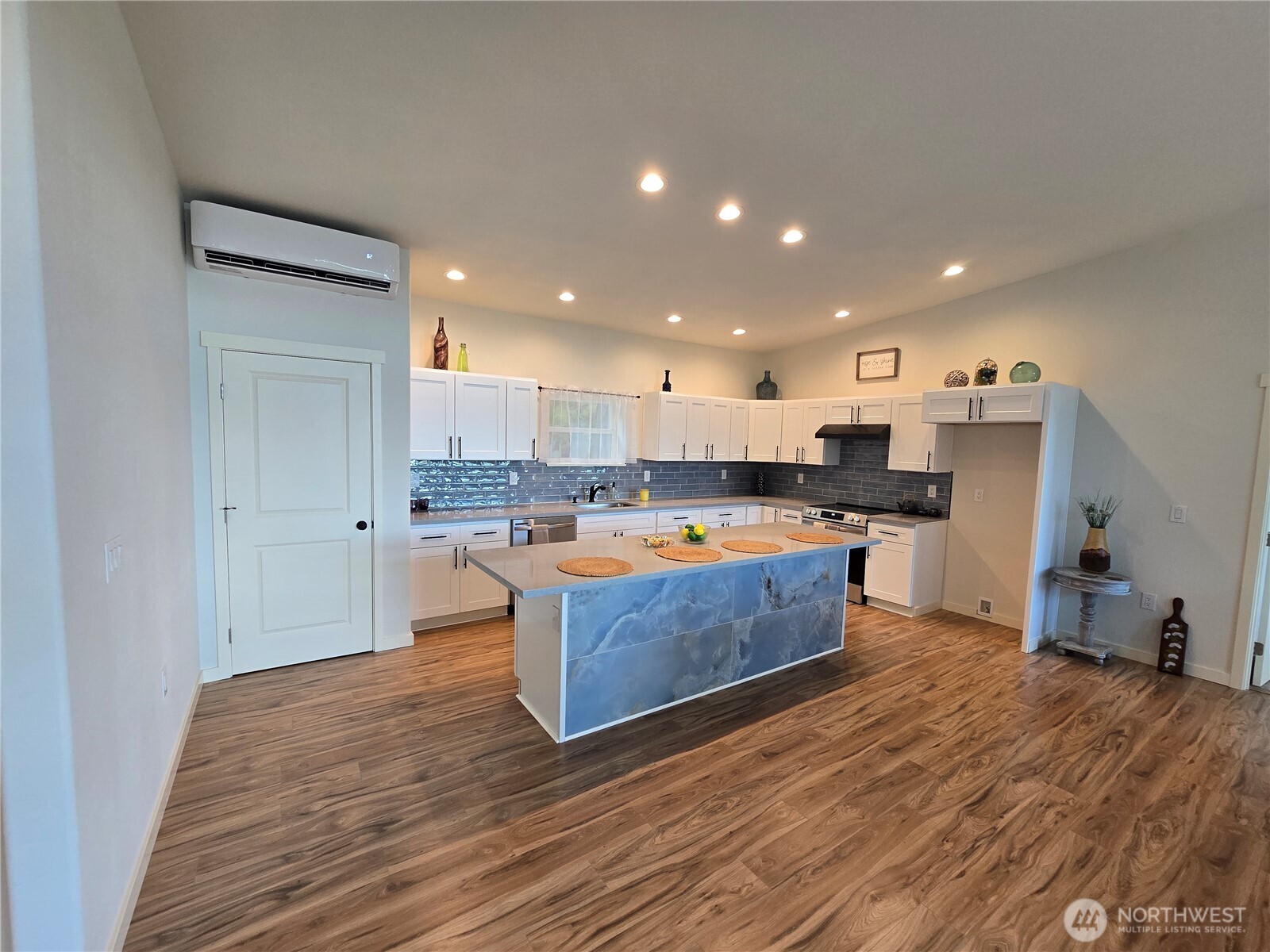 67 Birch Court Property Photo 4