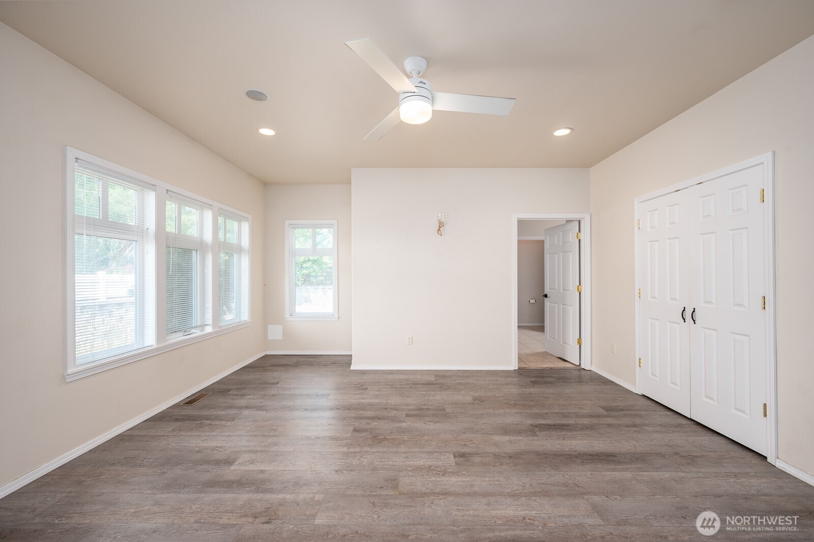 6335 Murray Way B Property Photo 10