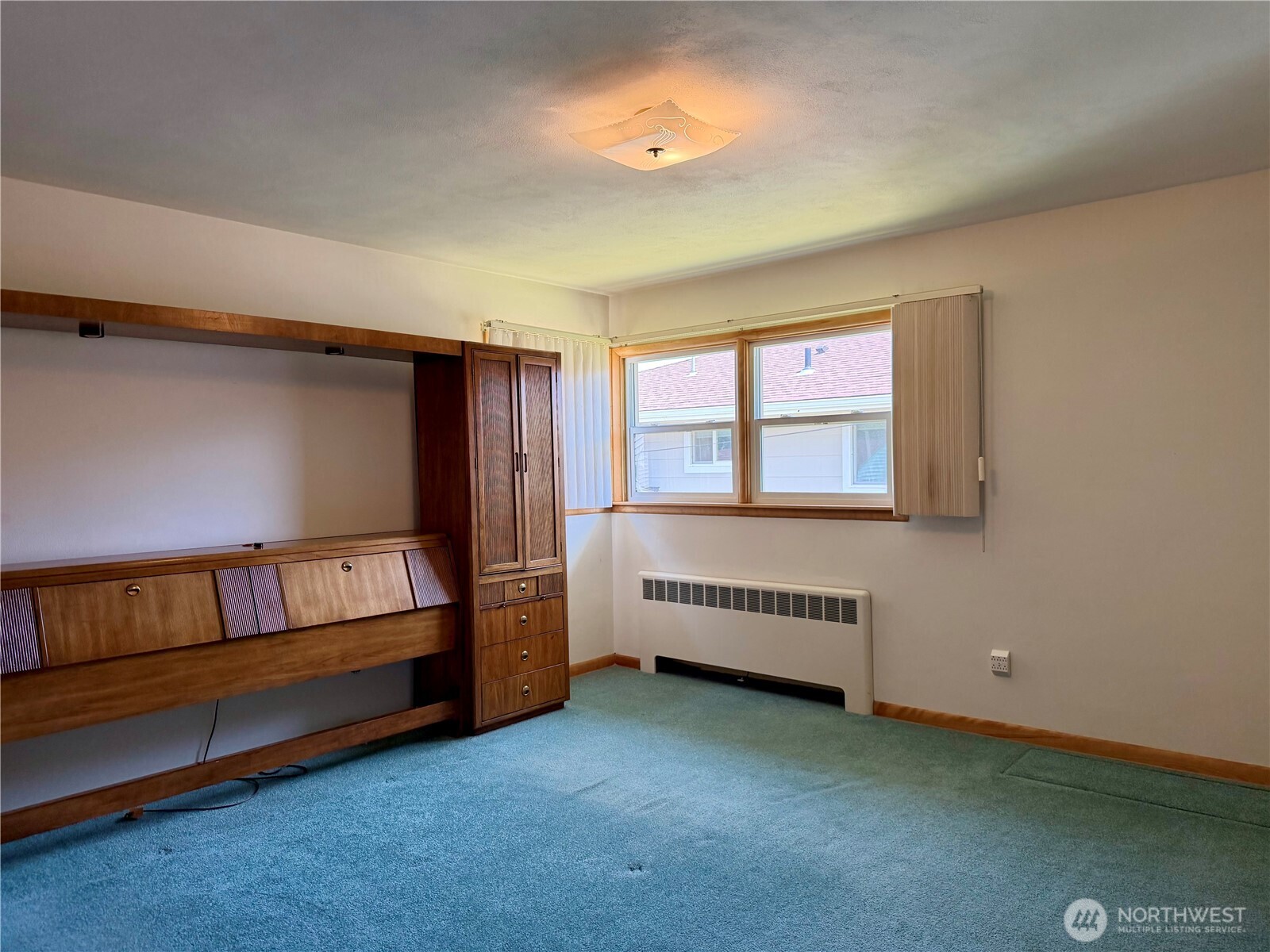 511 E 2nd Avenue Property Photo 21