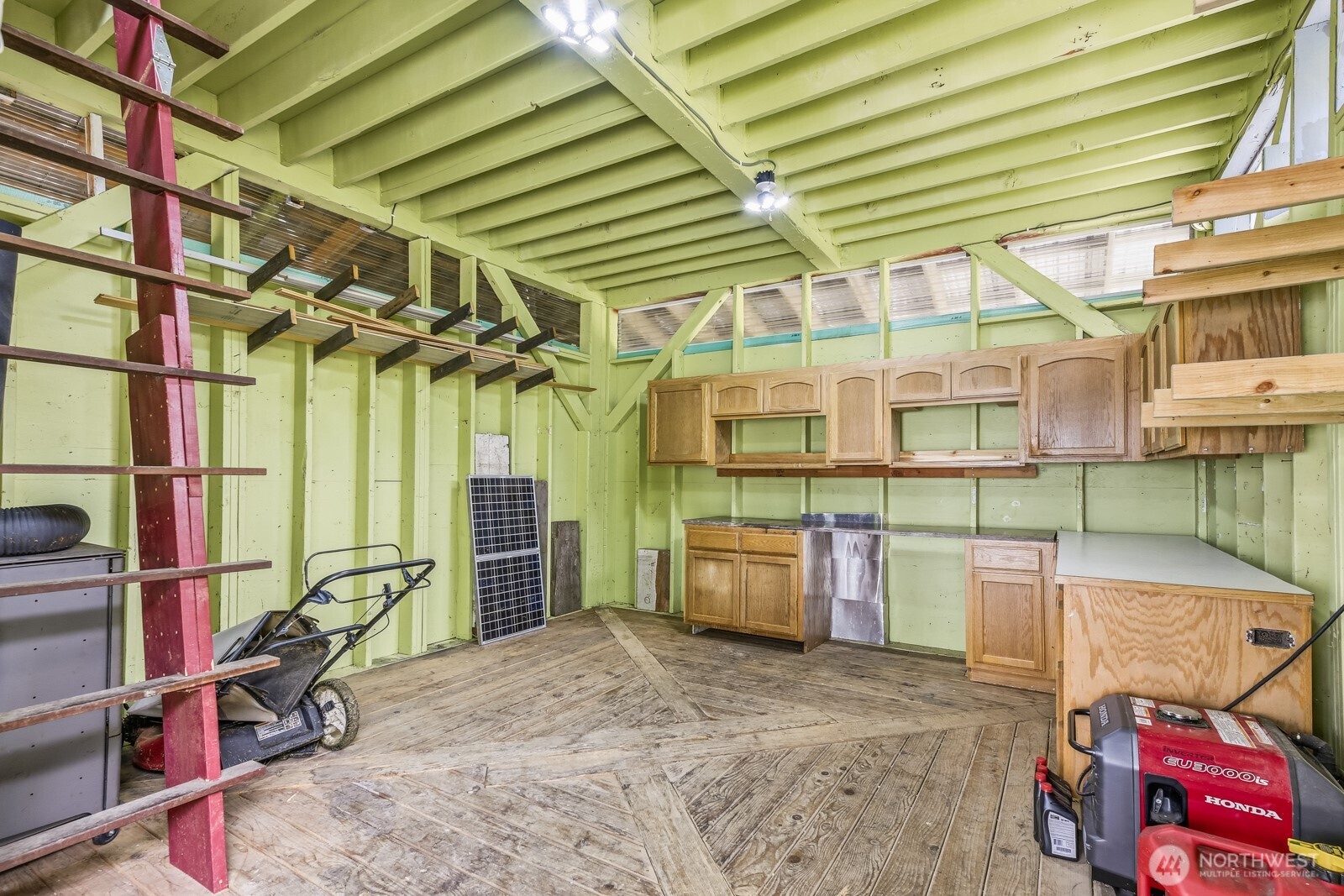 204 Whitton Avenue Property Photo 31