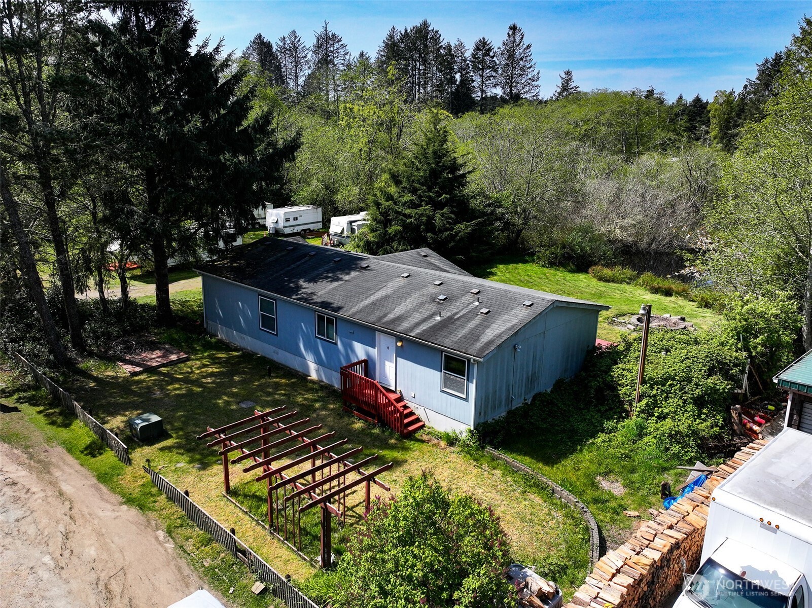 24215 Y Lane Property Photo 2