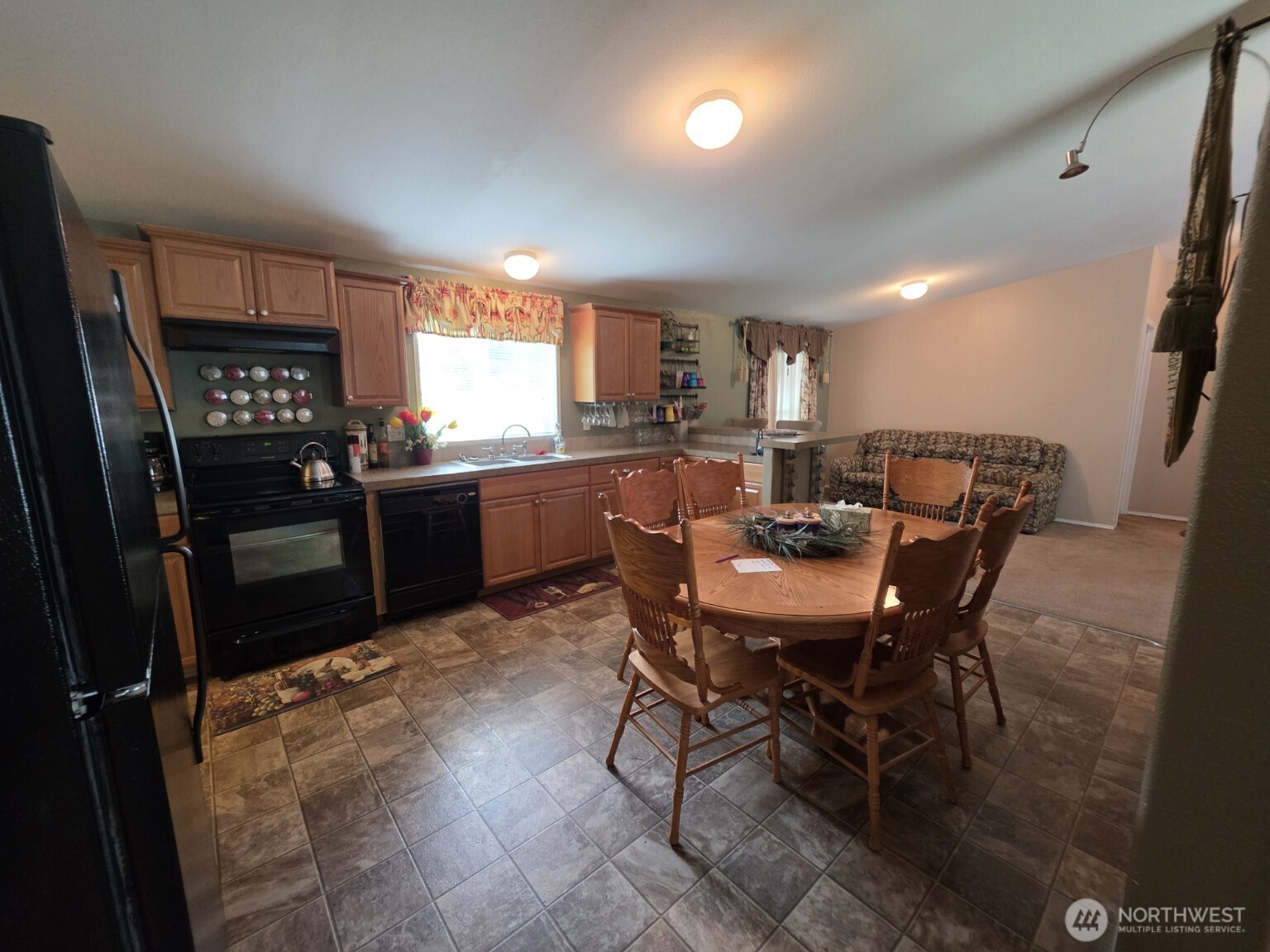24215 Y Lane Property Photo 7