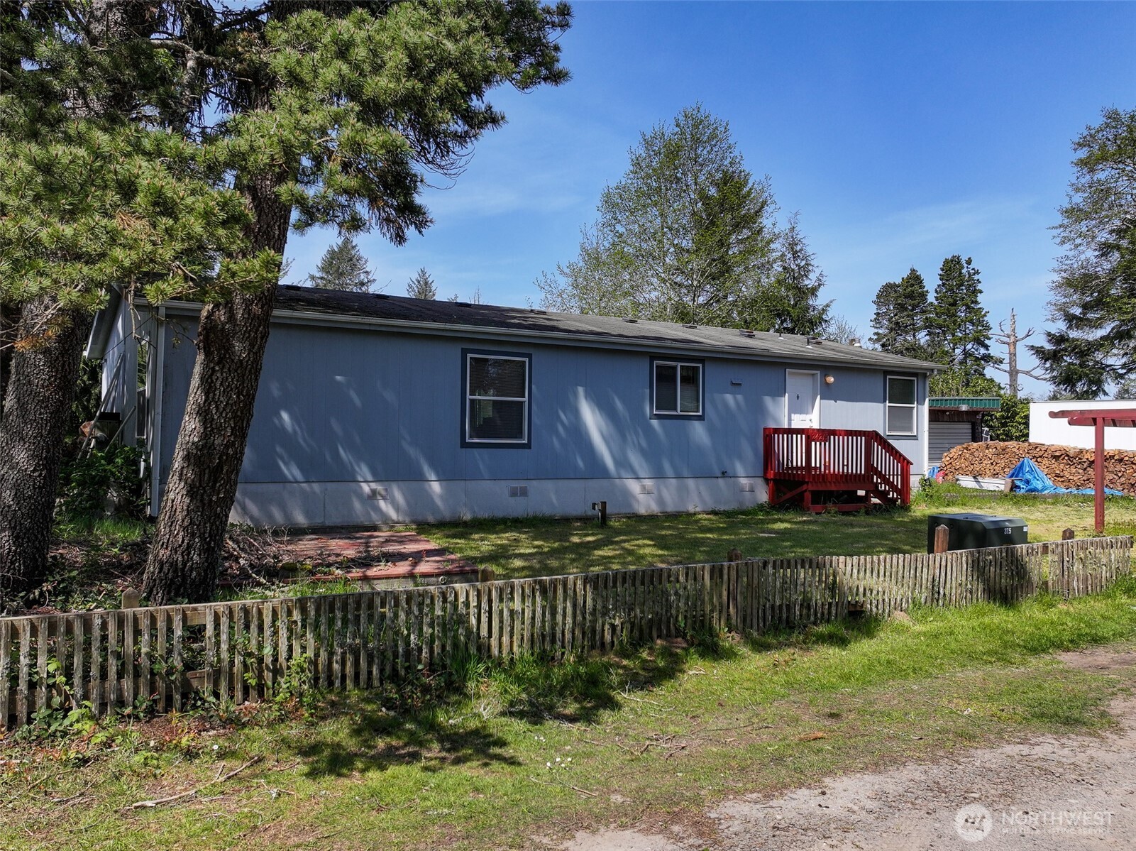 24215 Y Lane Property Photo 24