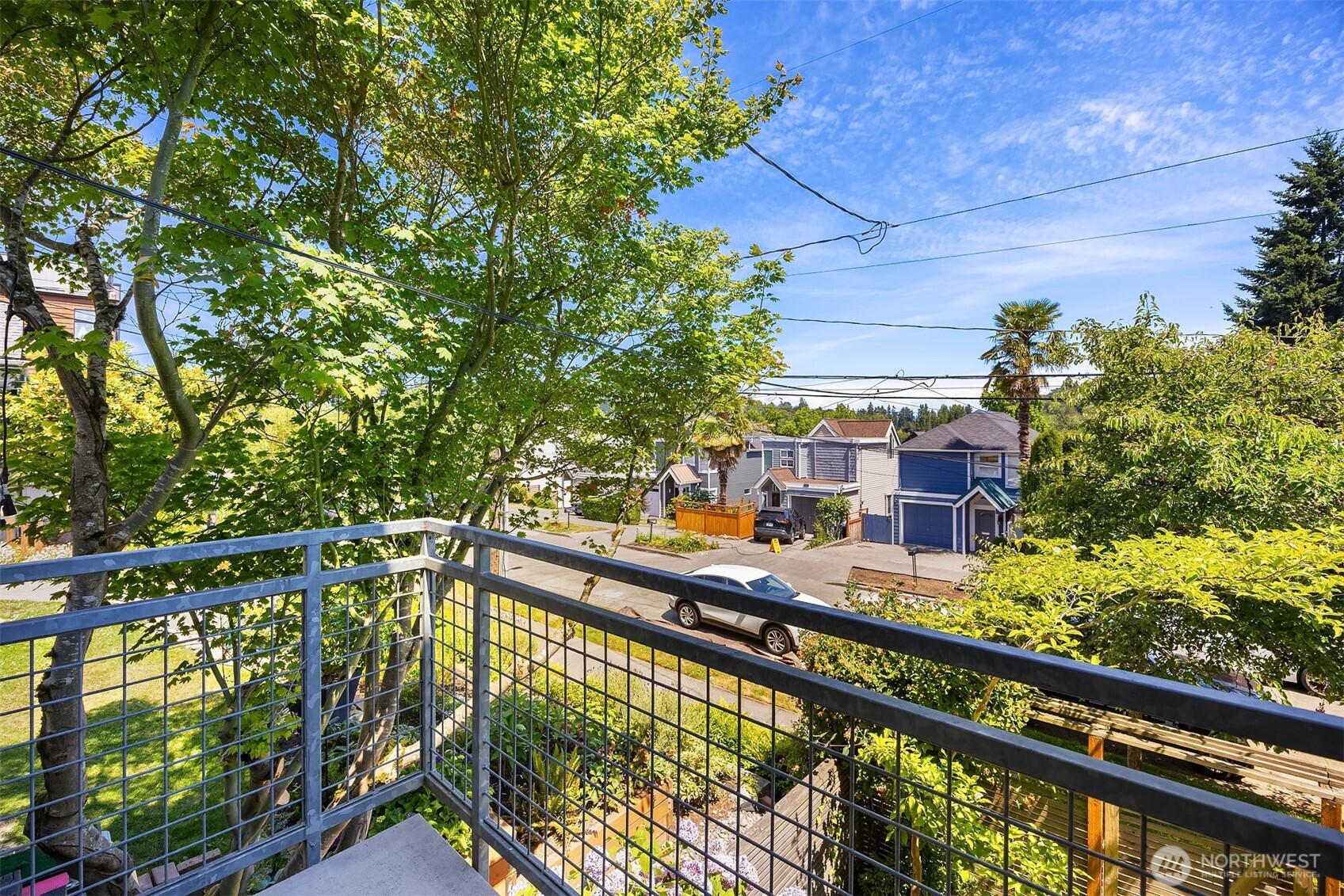 209 27th Avenue B Property Photo 4