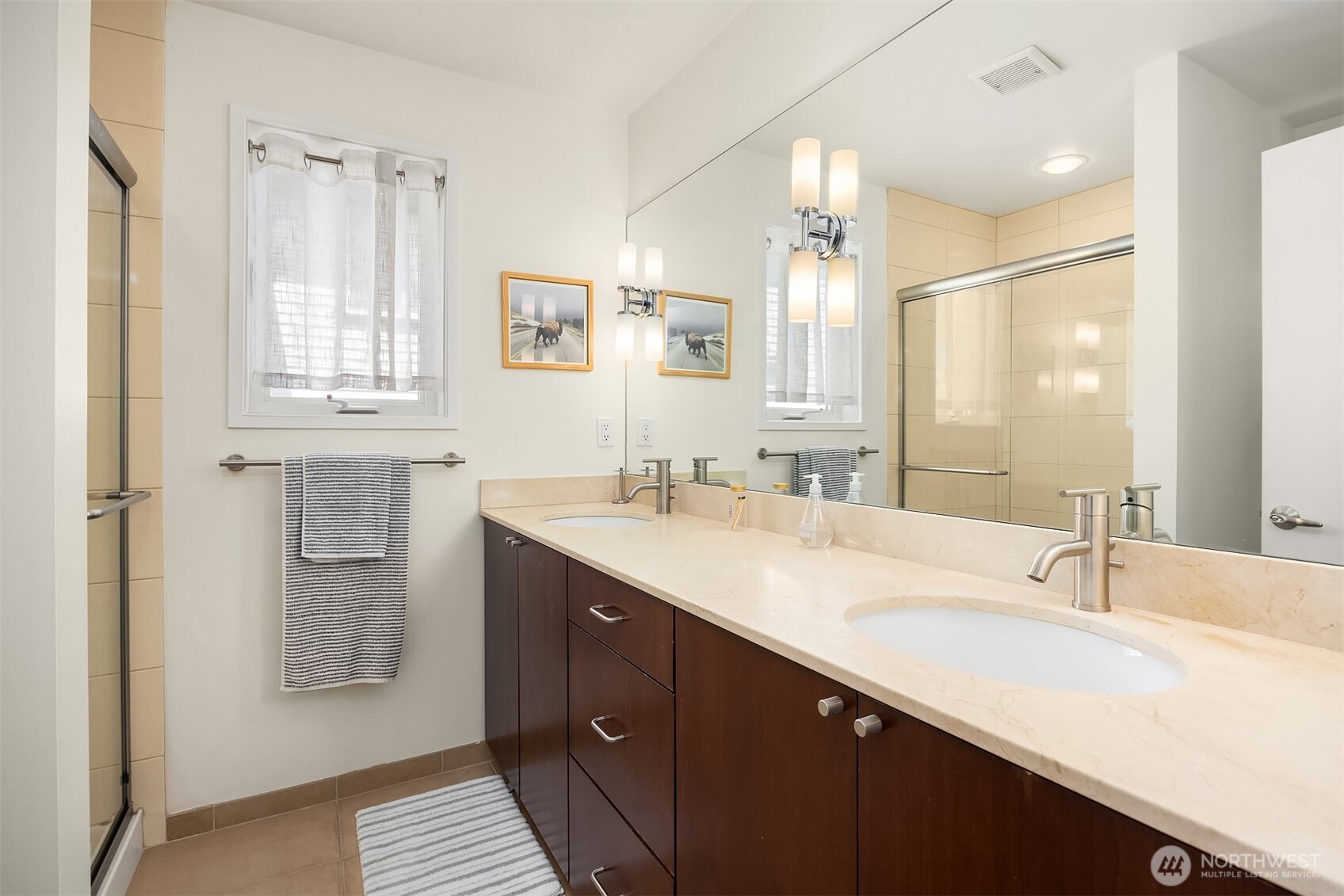 209 27th Avenue B Property Photo 11