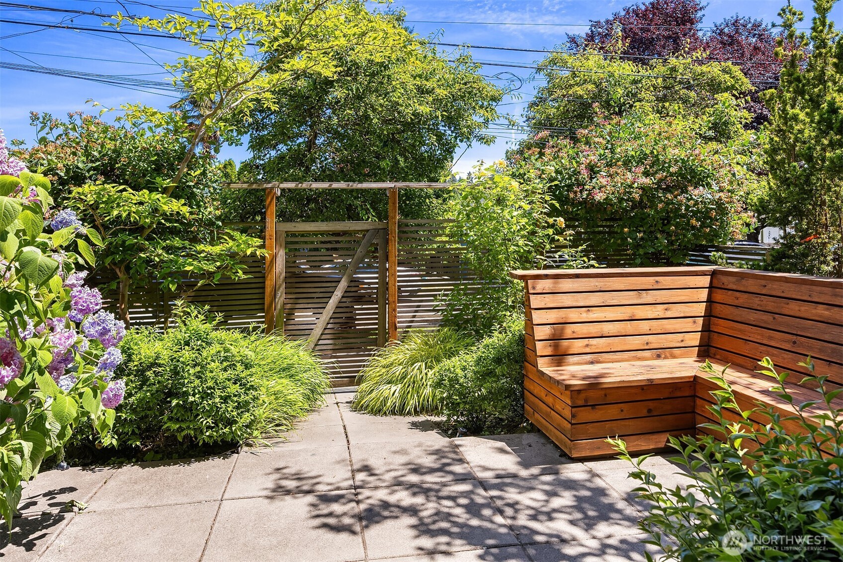 209 27th Avenue B Property Photo 18