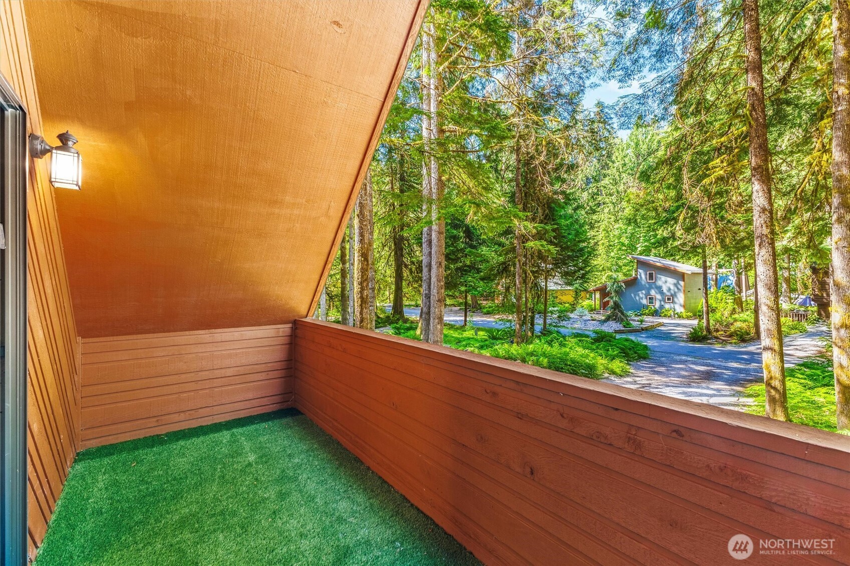 7082 Rainier Way Property Photo 24