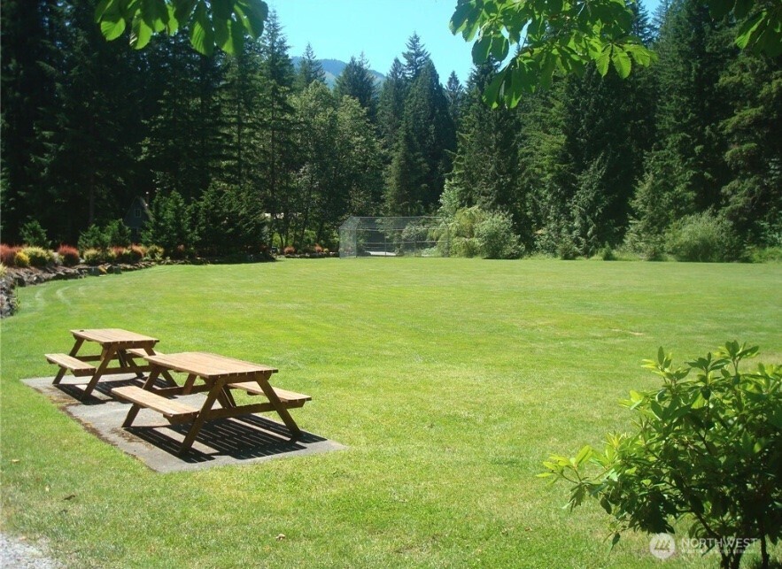 7082 Rainier Way Property Photo 37