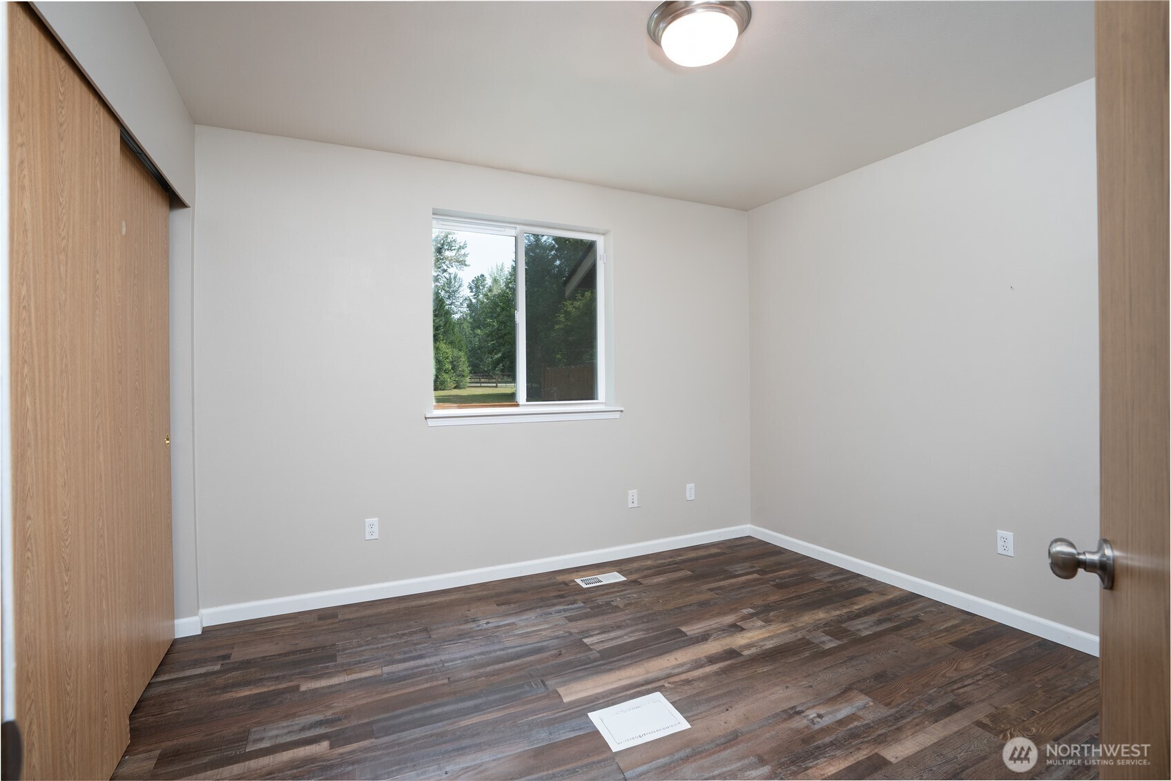 33110 27th Avenue Property Photo 21