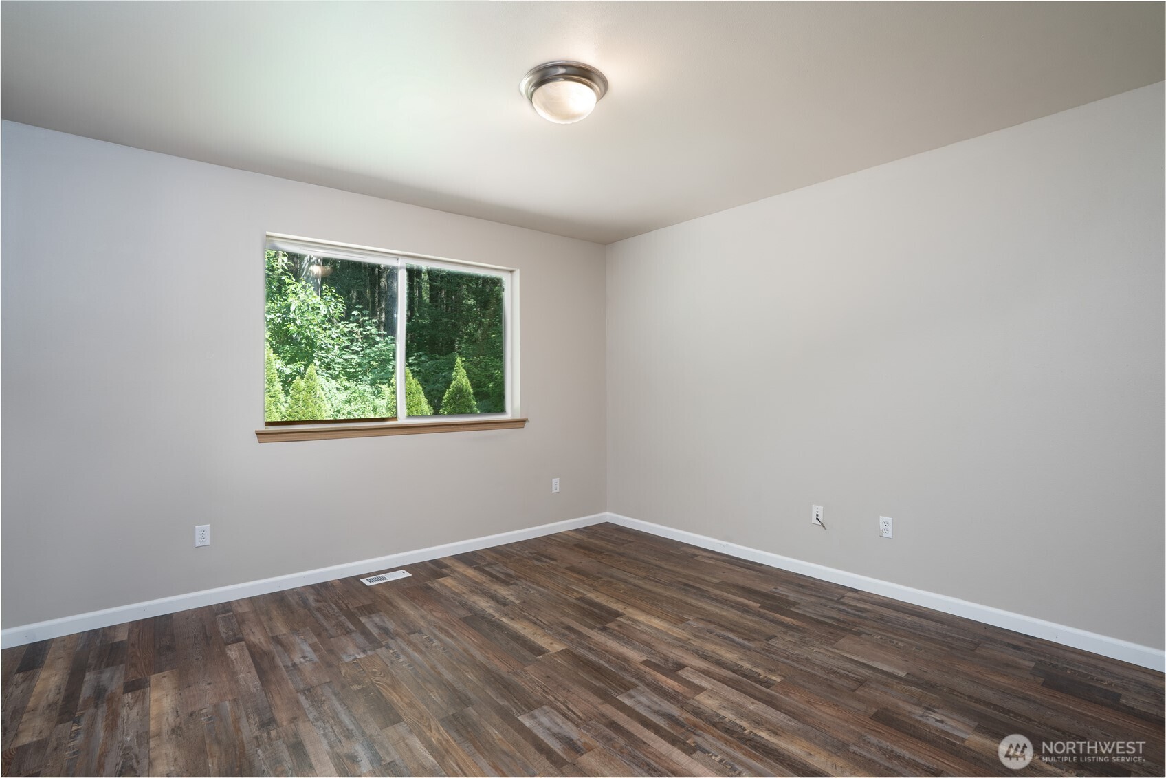 33110 27th Avenue Property Photo 23