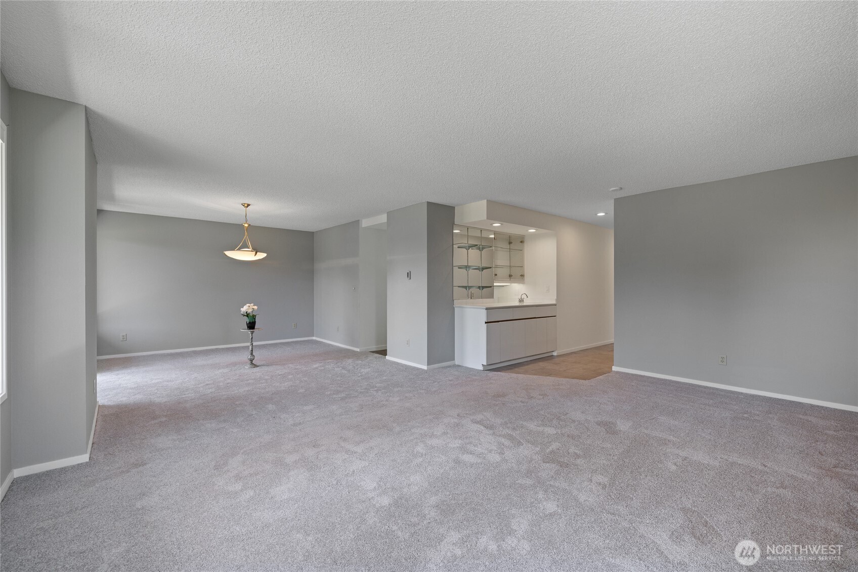 2615 S Cedar 408 Property Photo 18