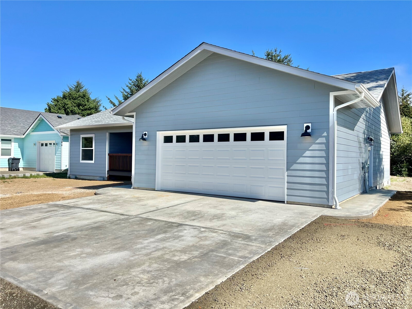 382 S Wynoochee Drive Property Photo 3