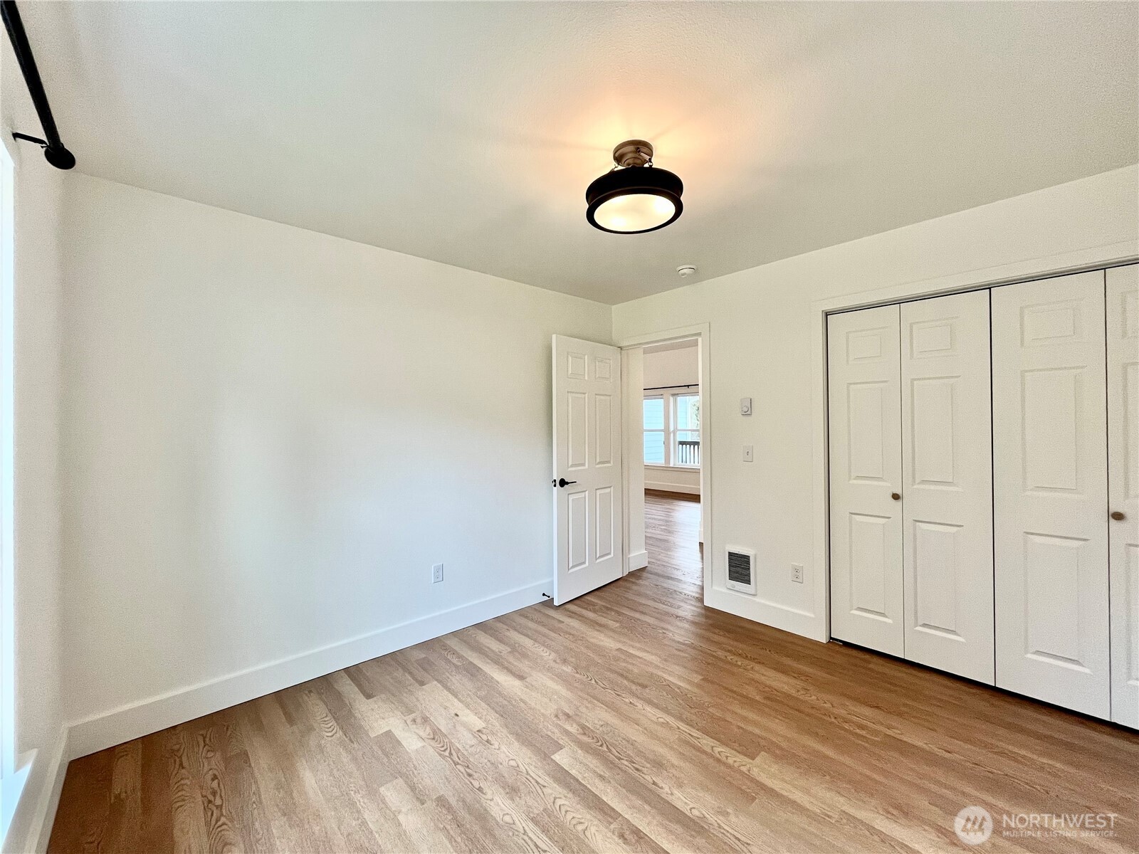 382 S Wynoochee Drive Property Photo 16