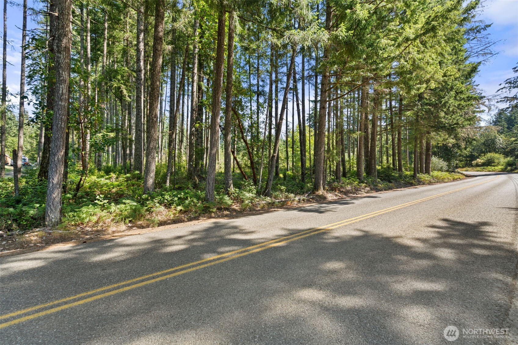 1030 E Phillips Lake Road Property Photo 1