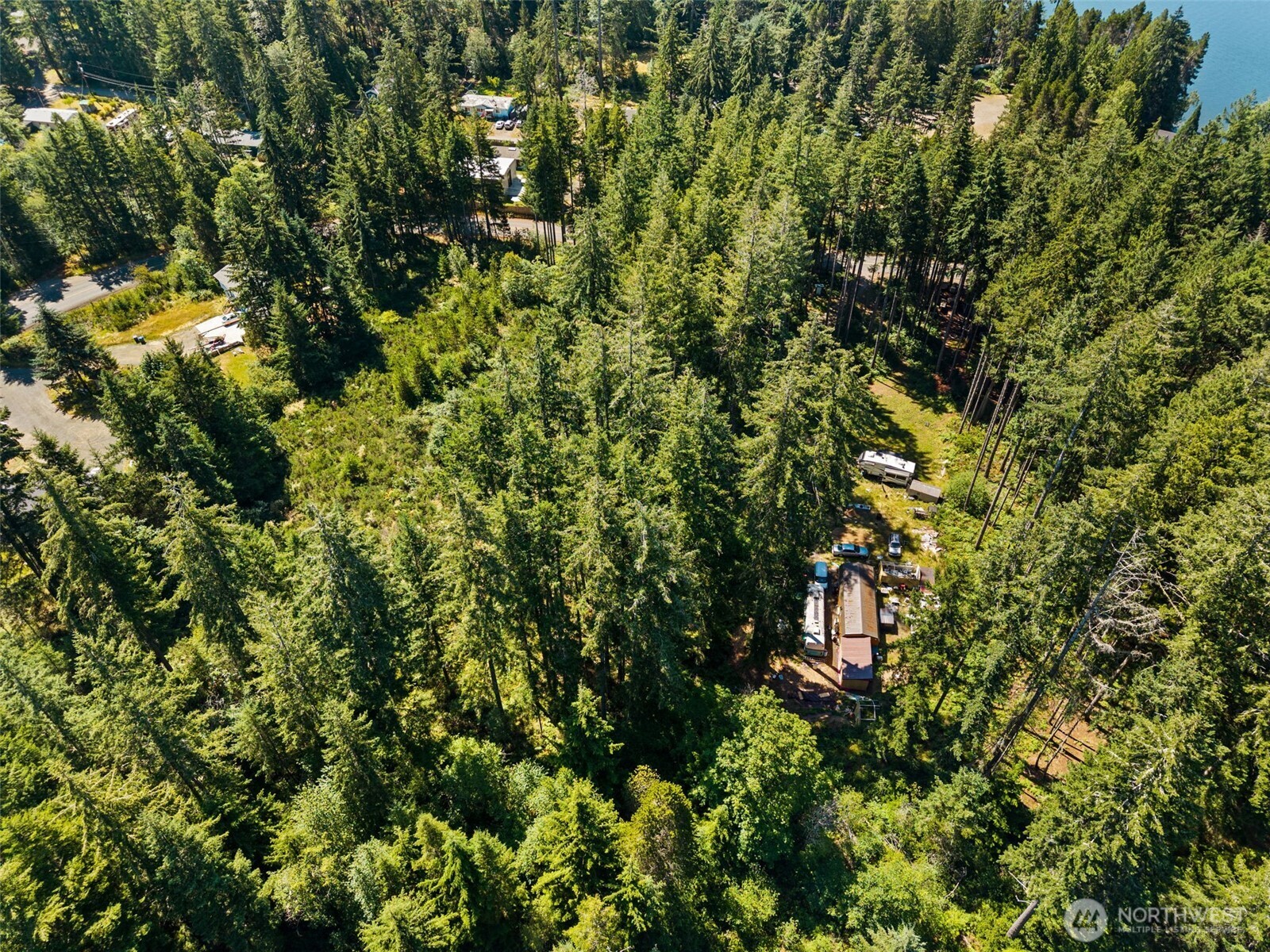 1030 E Phillips Lake Road Property Photo 7