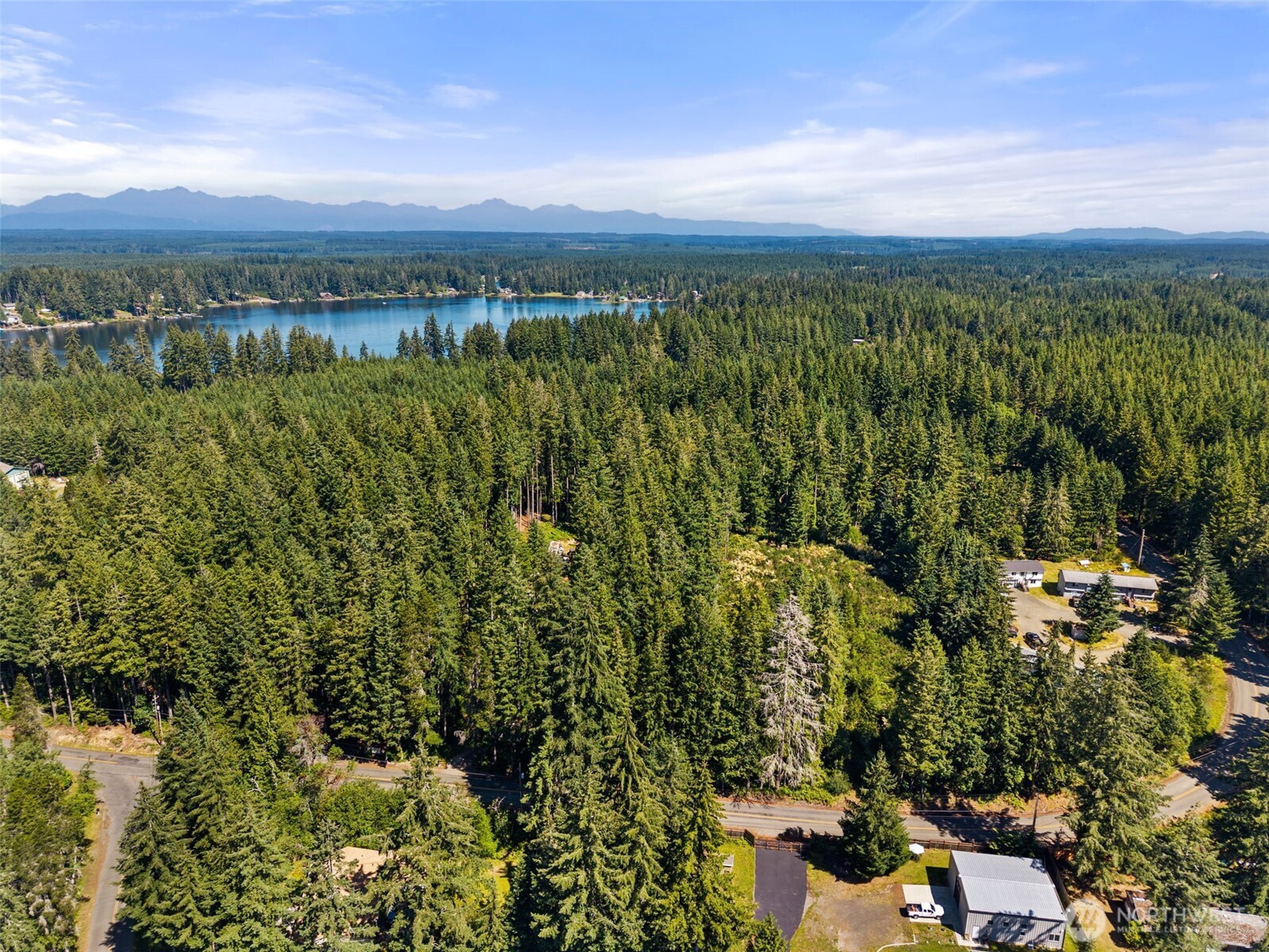 1030 E Phillips Lake Road Property Photo 15